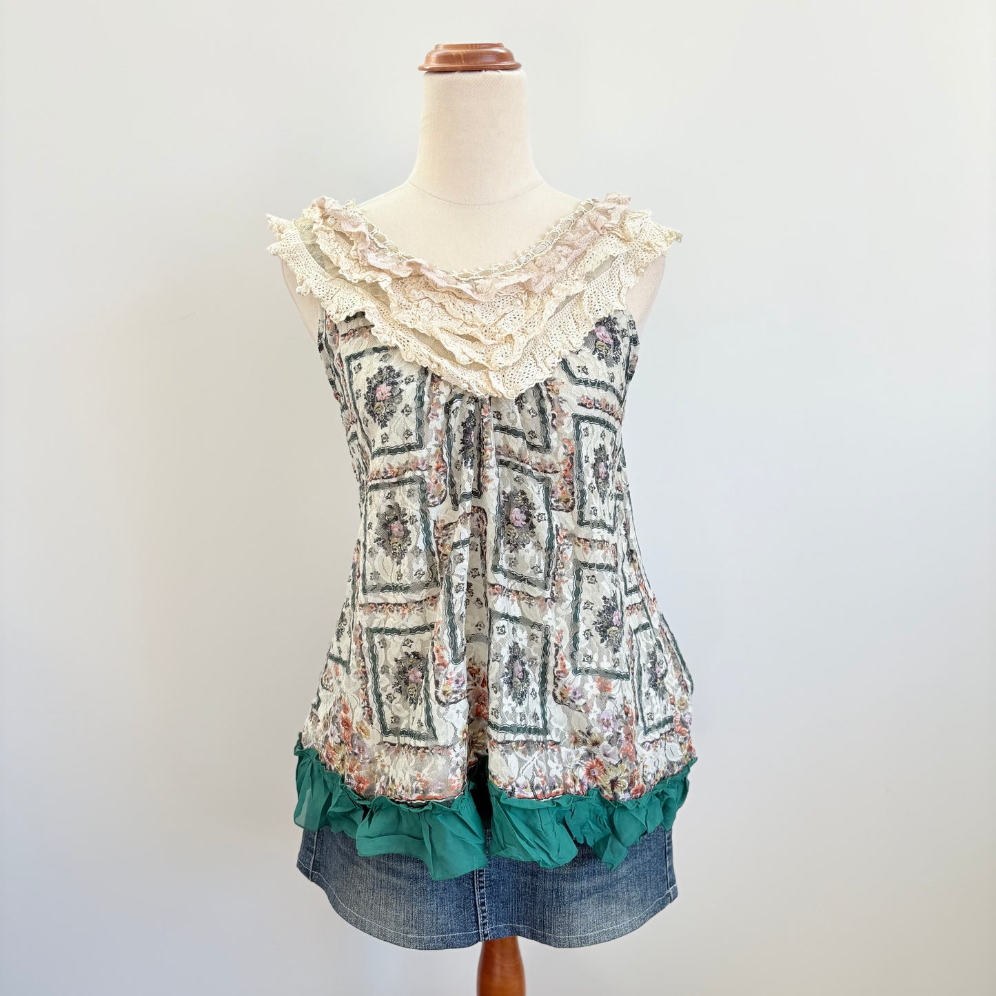 00’s Axes babydoll Japanese top | Size 10