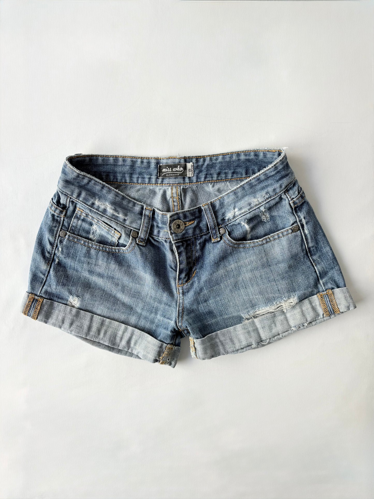 00’s Miss Who denim shorts | Size 8