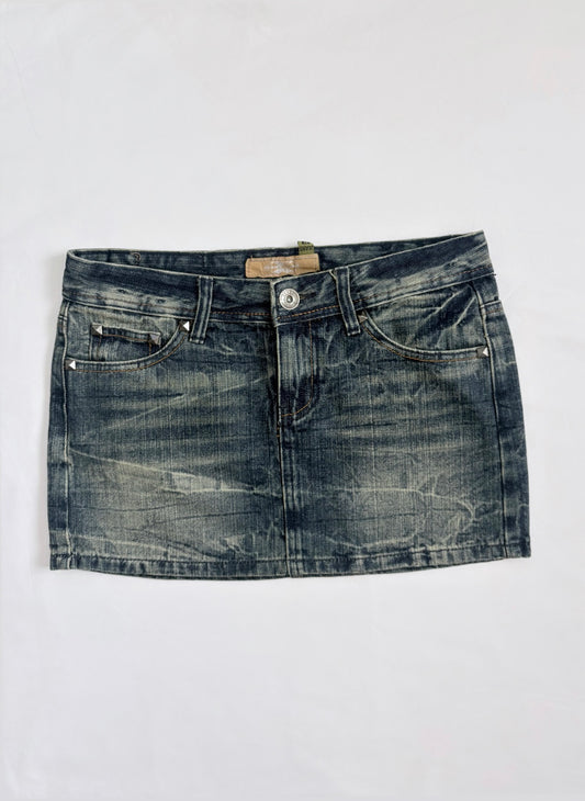 00’s Denim studded mini skirt | Size 12