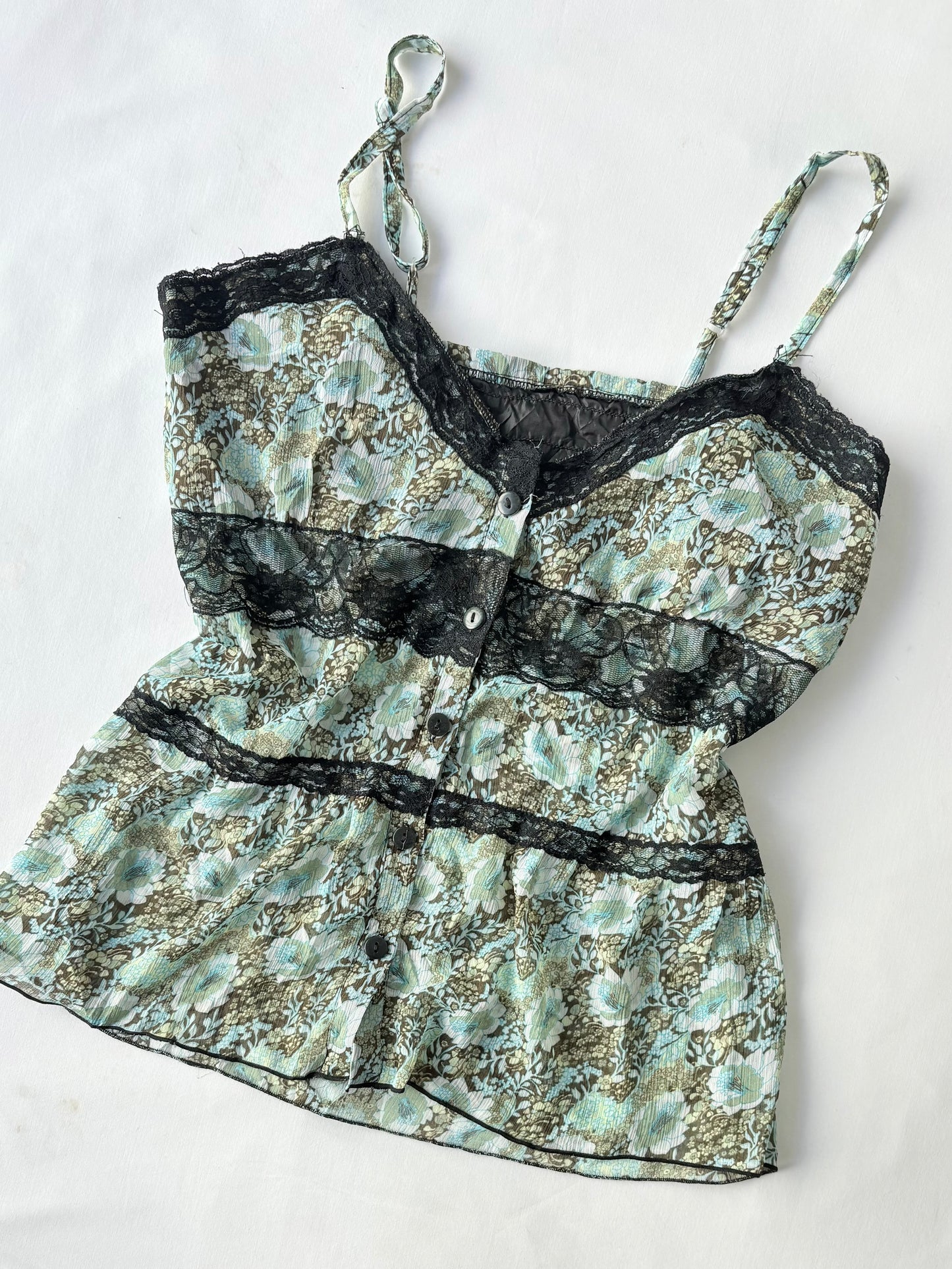 00’s Green tiered lace cami | Size 10