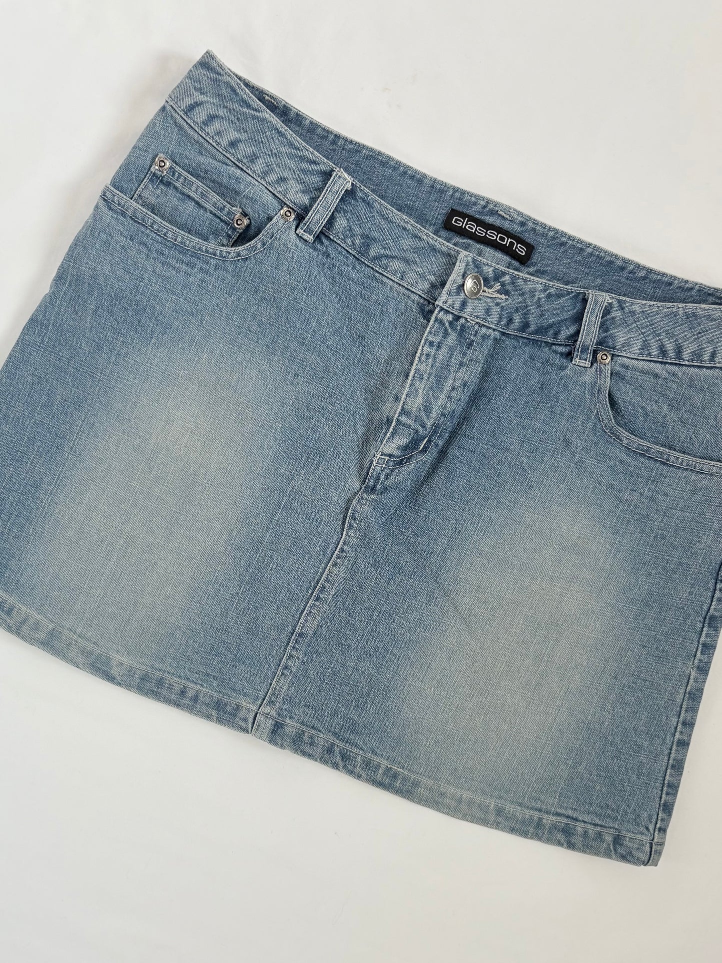 00’s Glassons embroidered denim skirt | Size 12