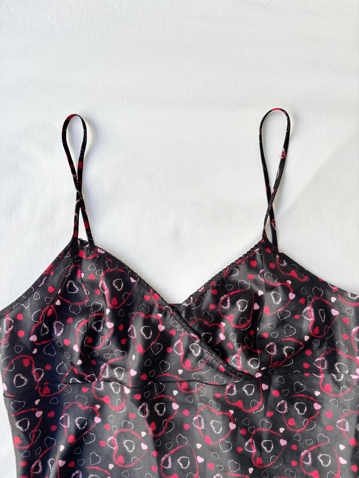 00’s Heart crossover cami | Size medium