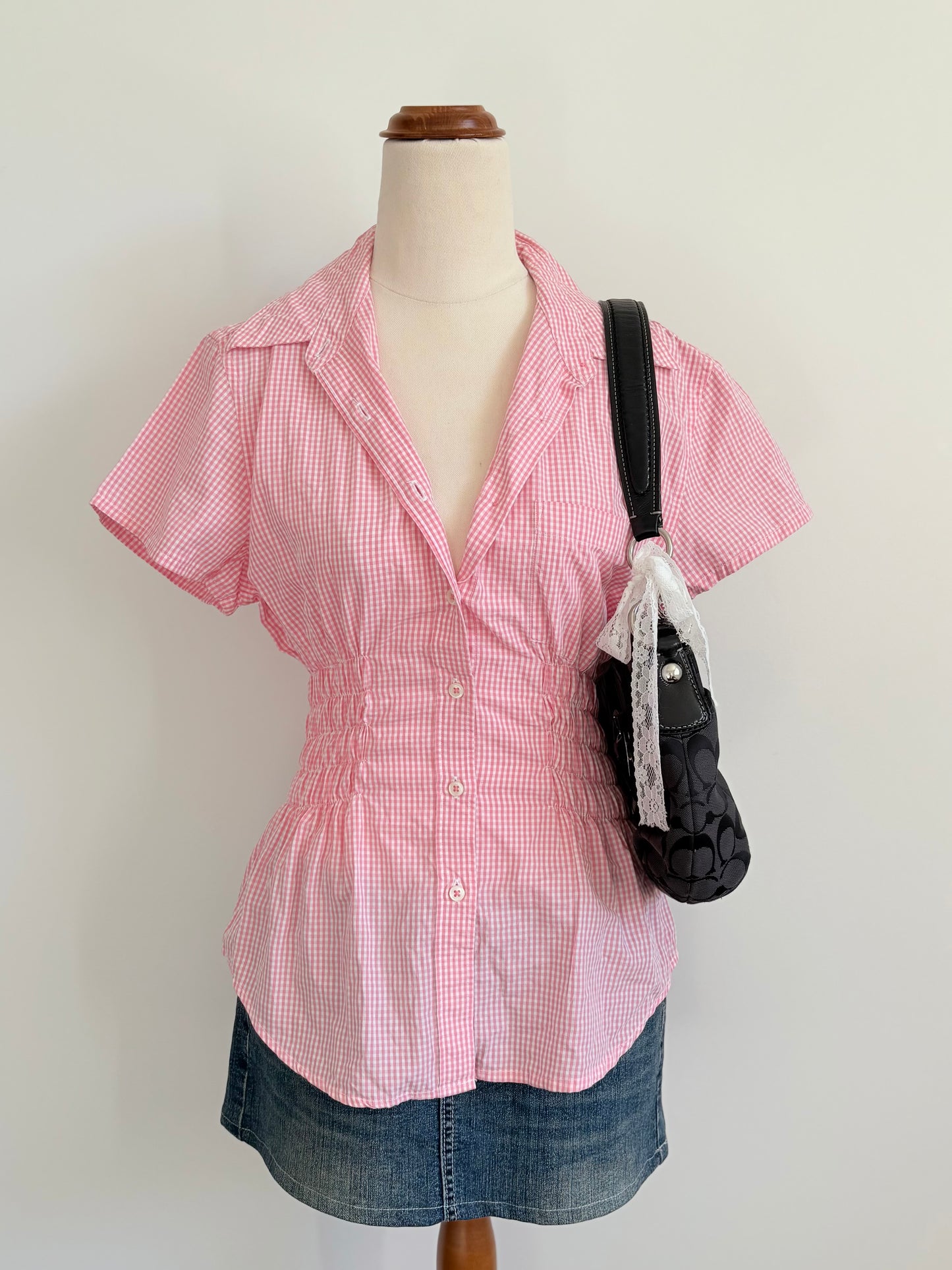 00’s Pink gingham cinched shirt | Size 10-12