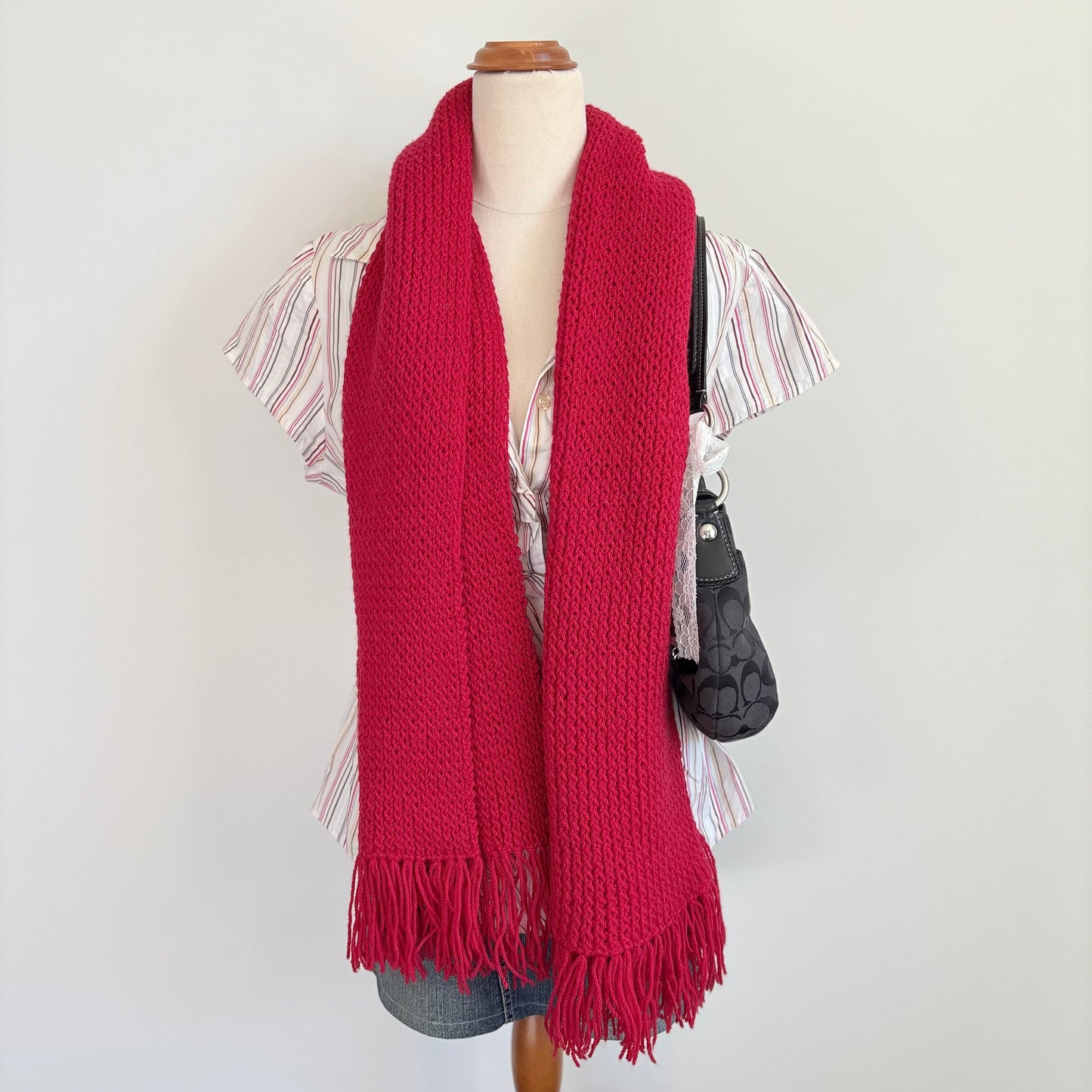 00’s Red knit tassel scarf
