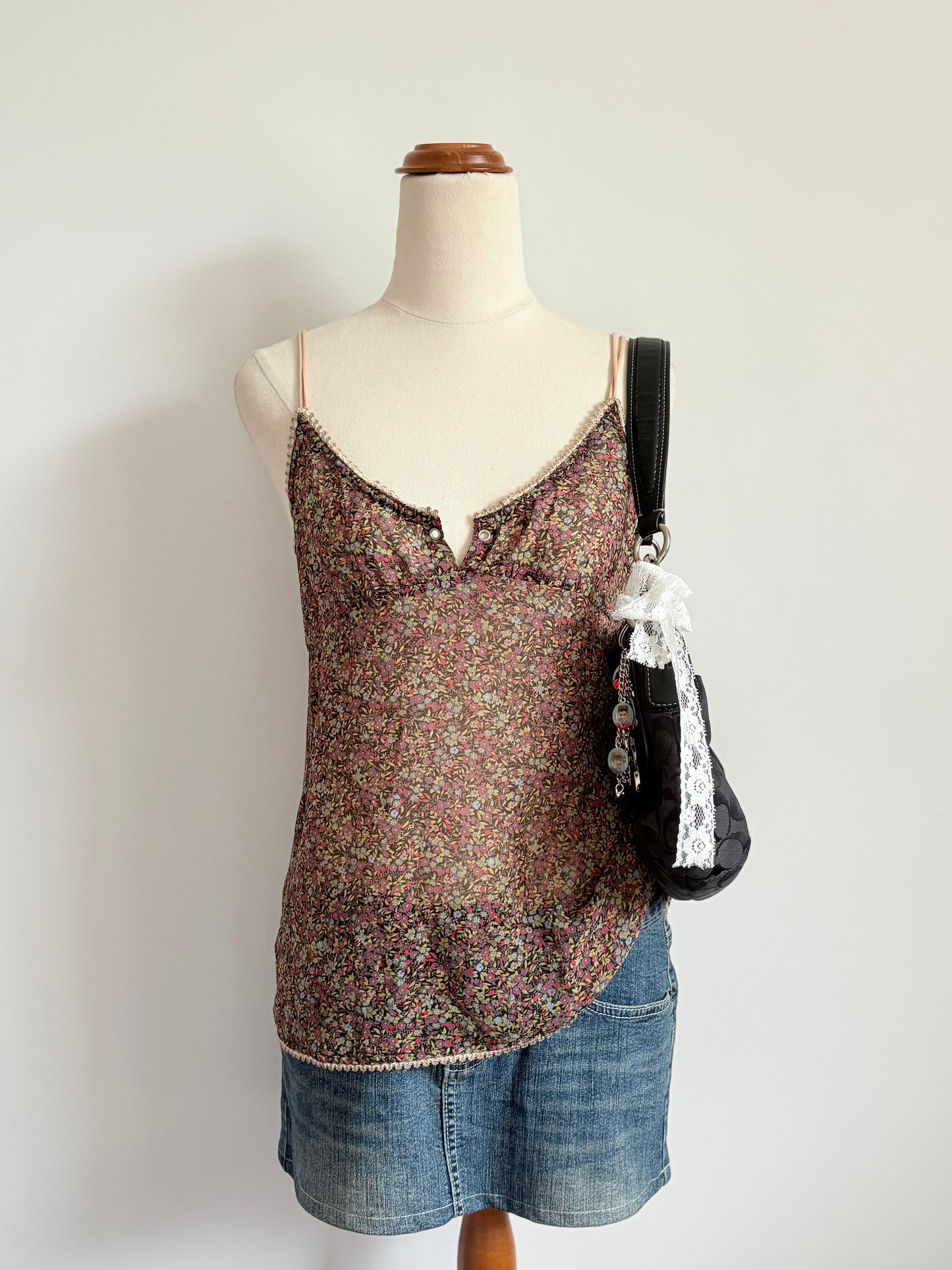 00’s JKG floral sheer cami | Size 12