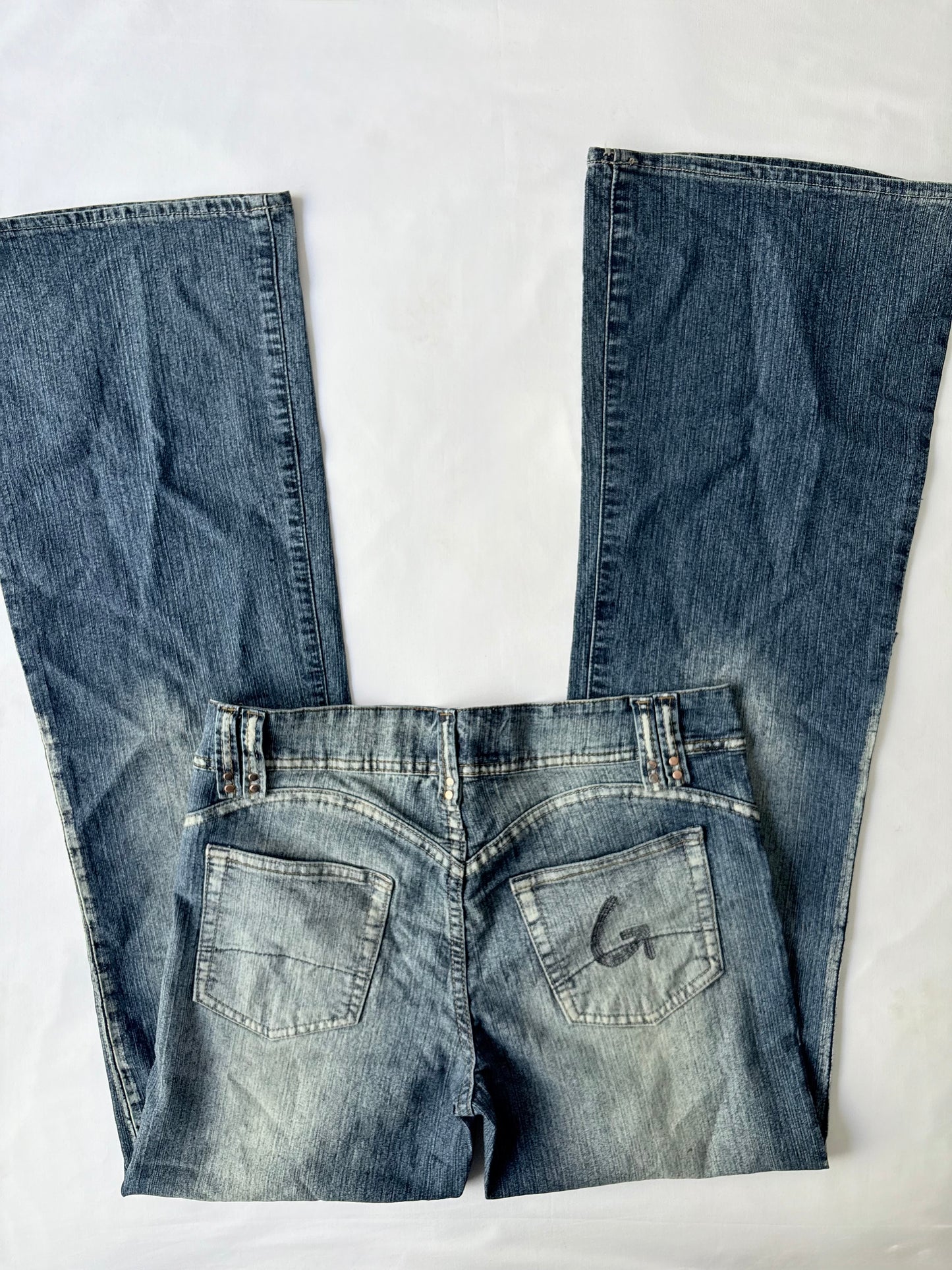 00’s Obvious flared denim jeans | Size 8