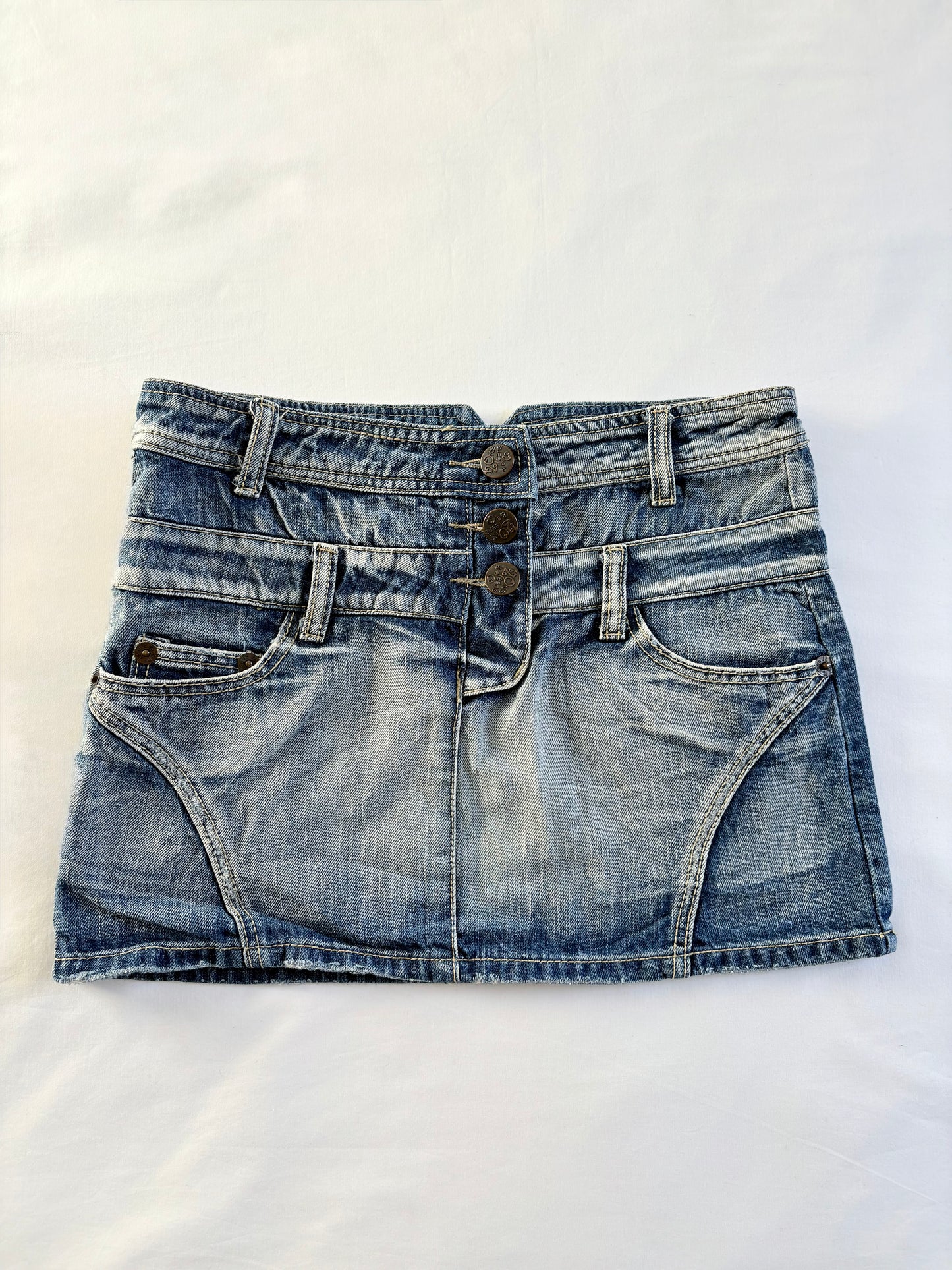 00’s High waisted denim skirt | Size 8