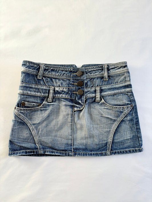00’s High waisted denim skirt | Size 8