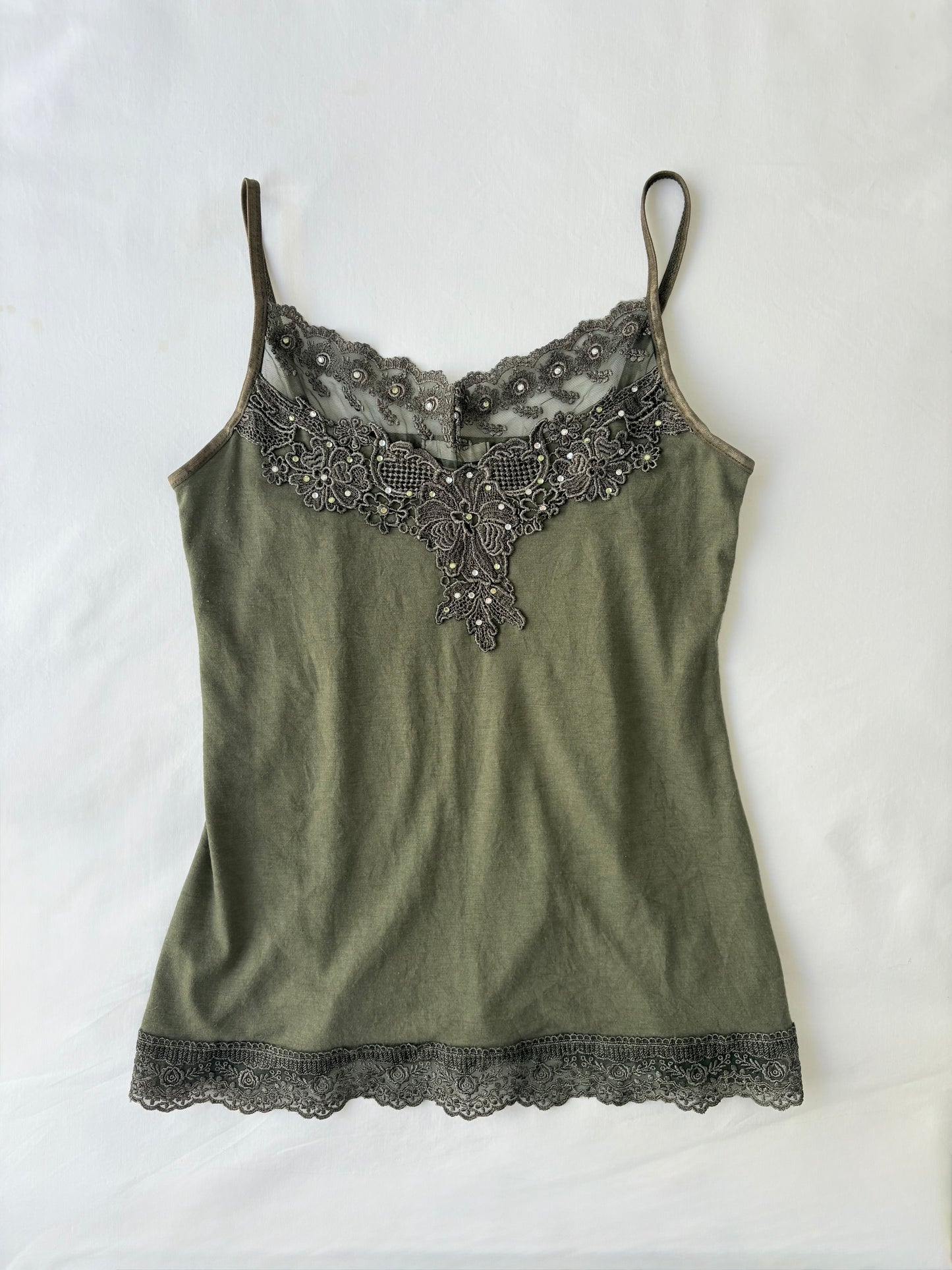 00’s Forrest green embroidered cami | Size medium