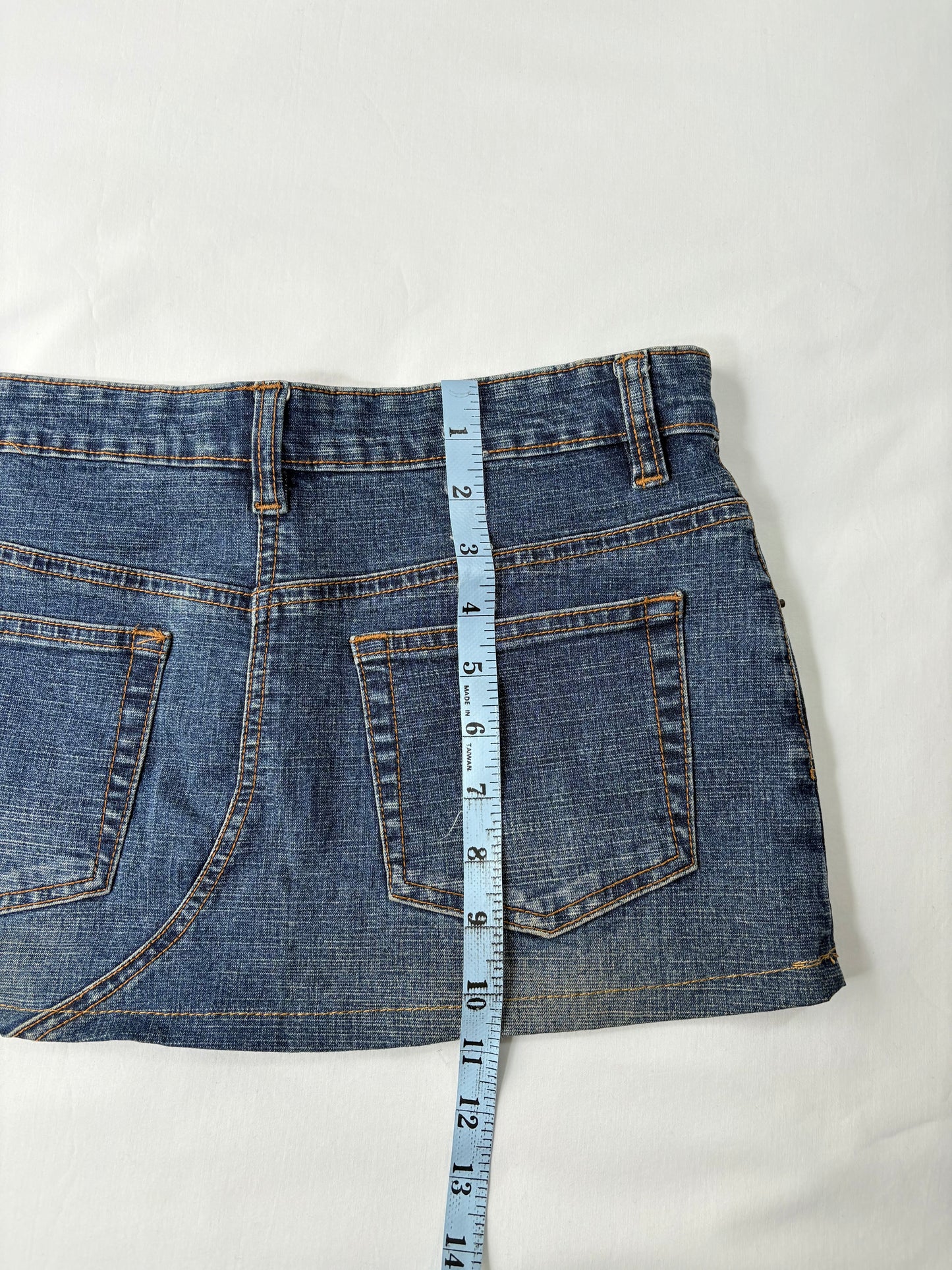 00’s Sonsy denim mini skirt | Size 8