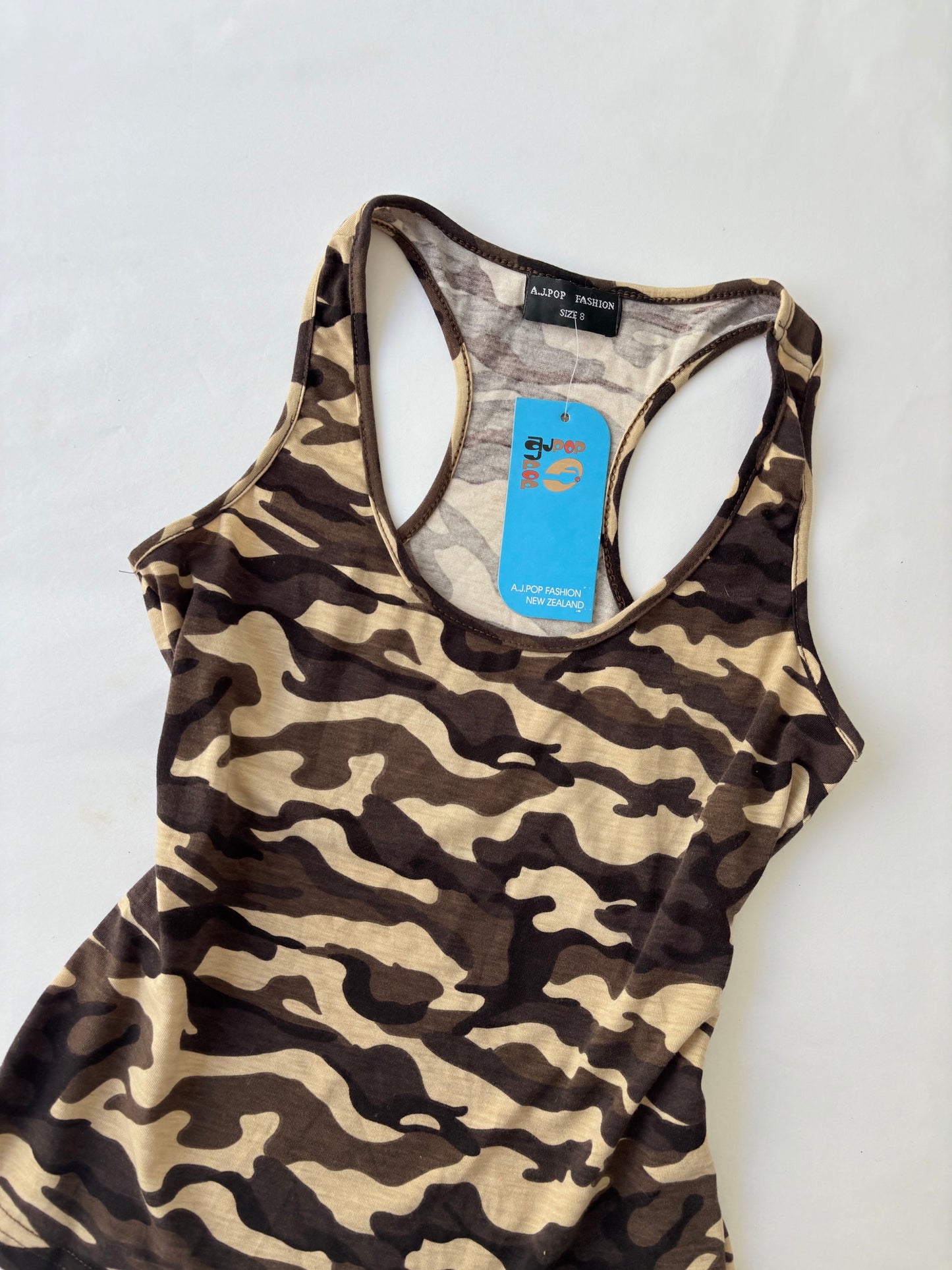 00’s Camo razor back tank | Size 10