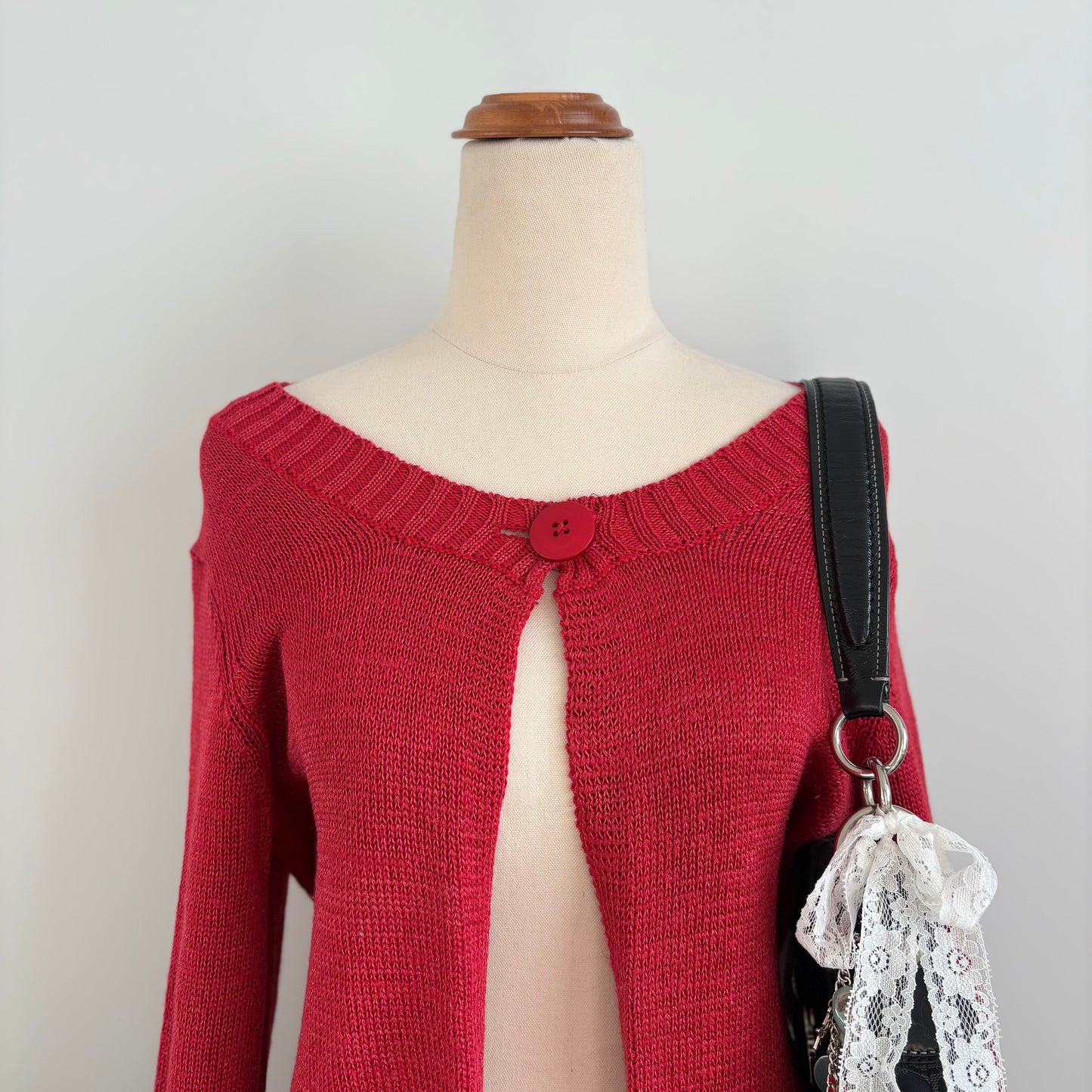 00’s Red split front cardigan | Size 12-14