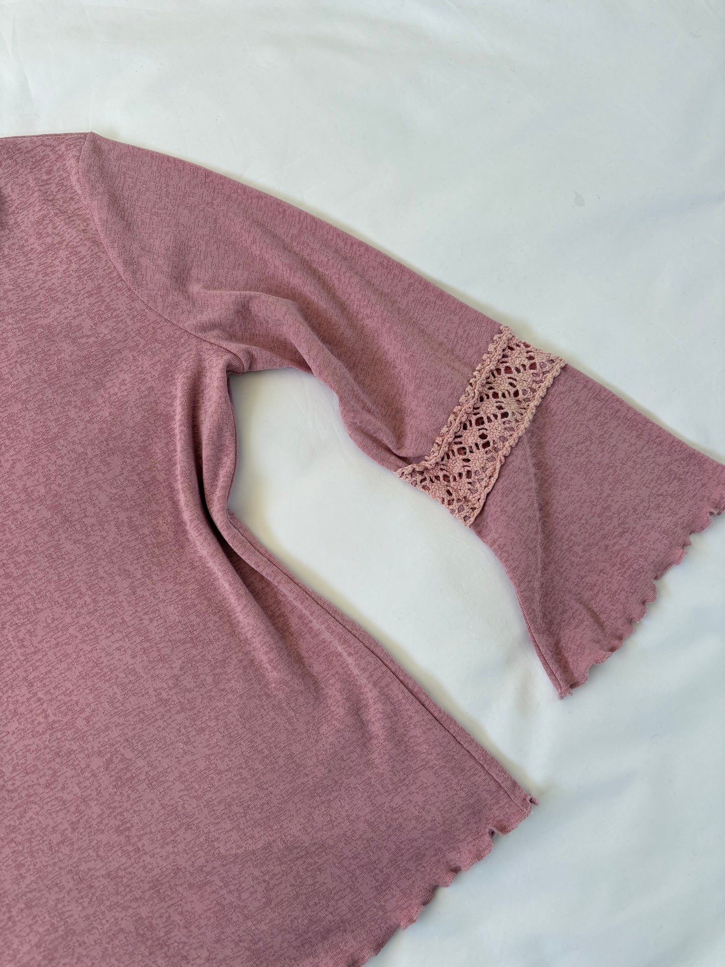 00’s Flared pink top | Size large