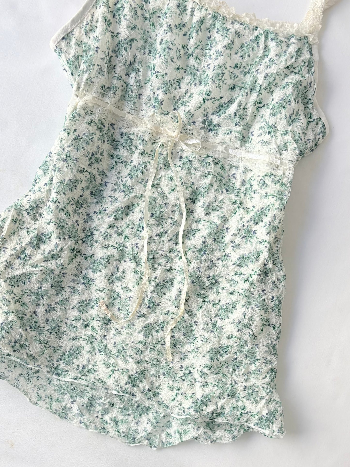 00’s Paix et Doux green floral top | Size 8