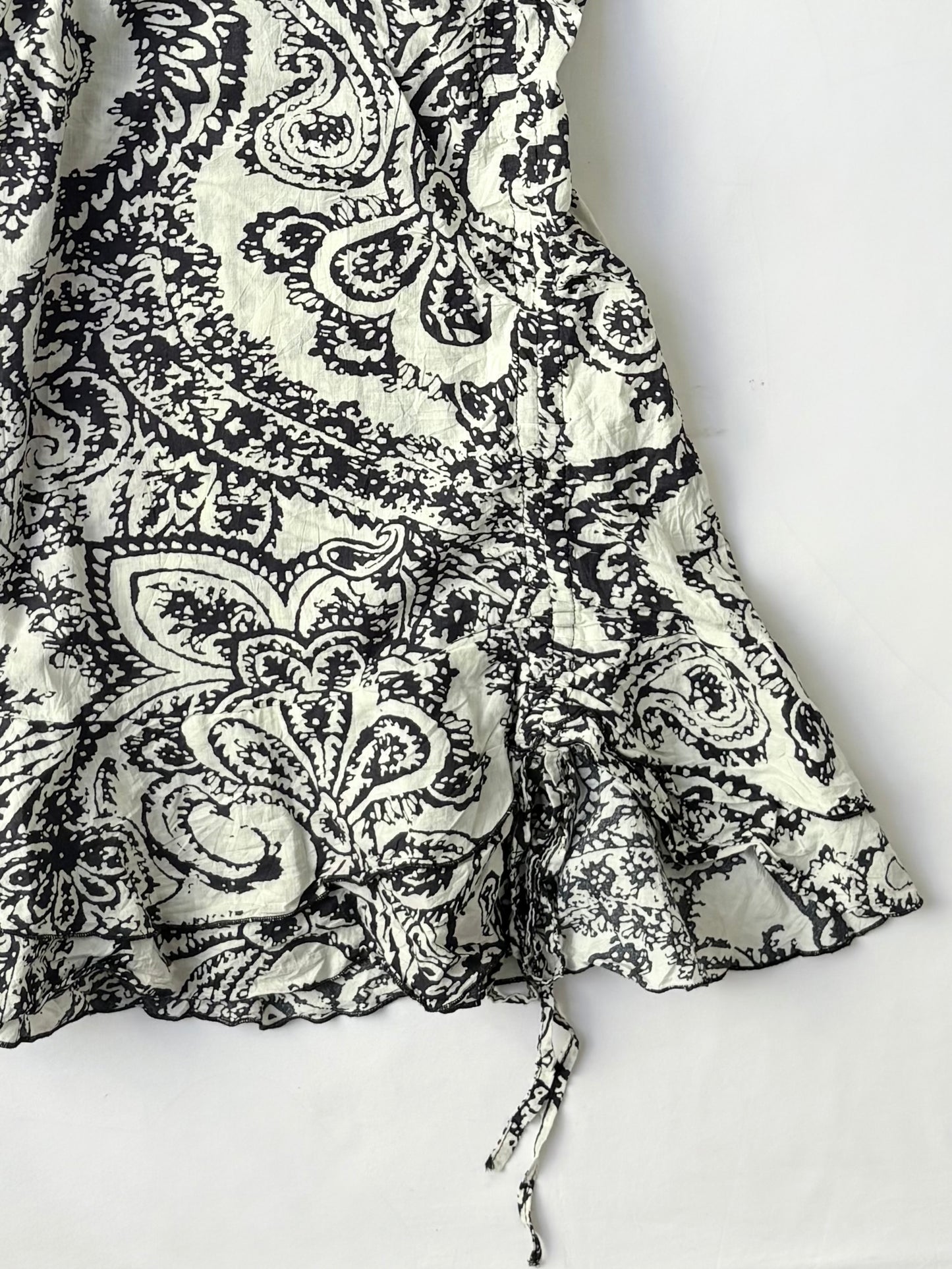 00’s B.I.T paisley mini dress | Size 8