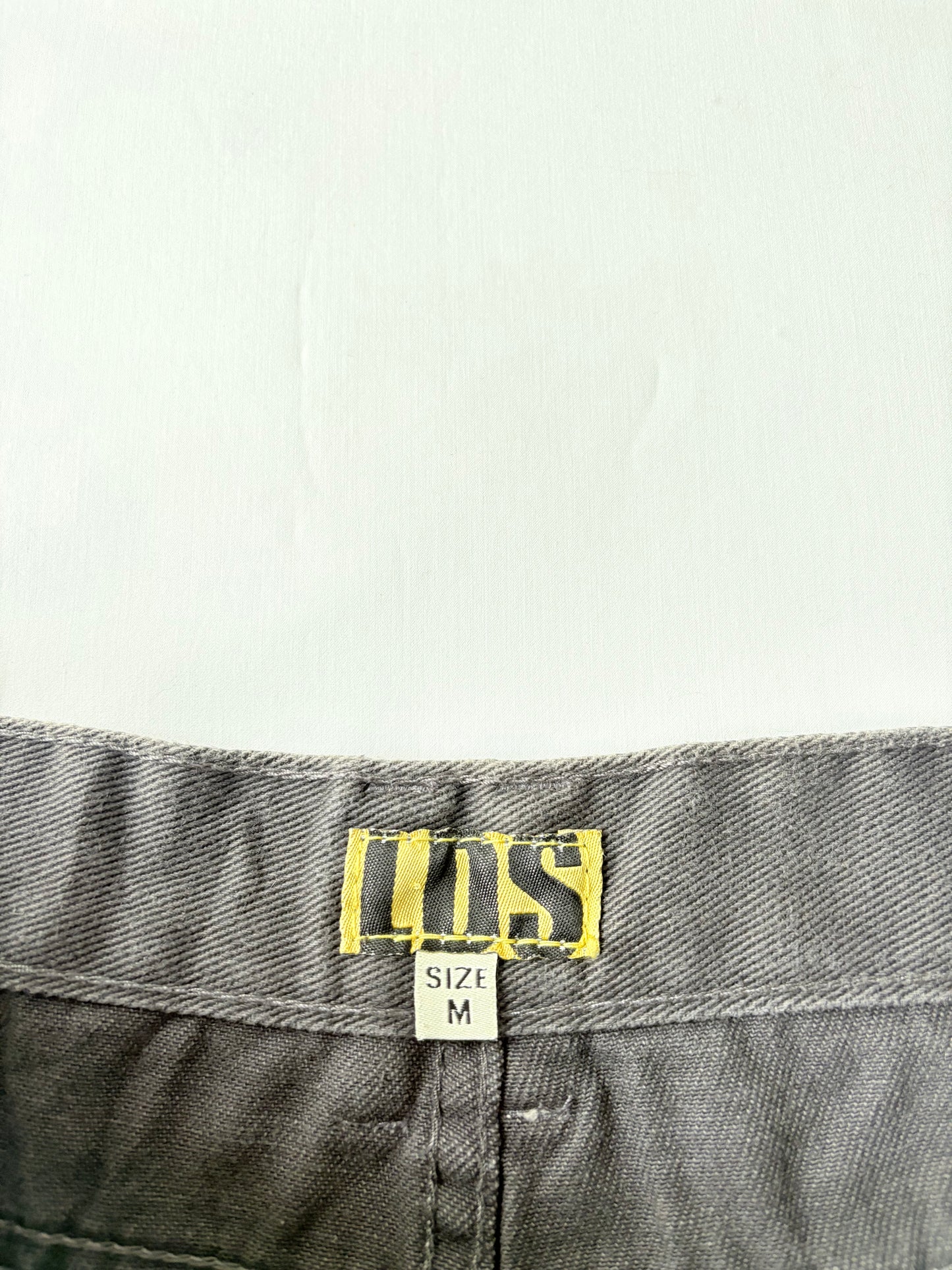 00’s Low rise grey mini skirt | Size 8