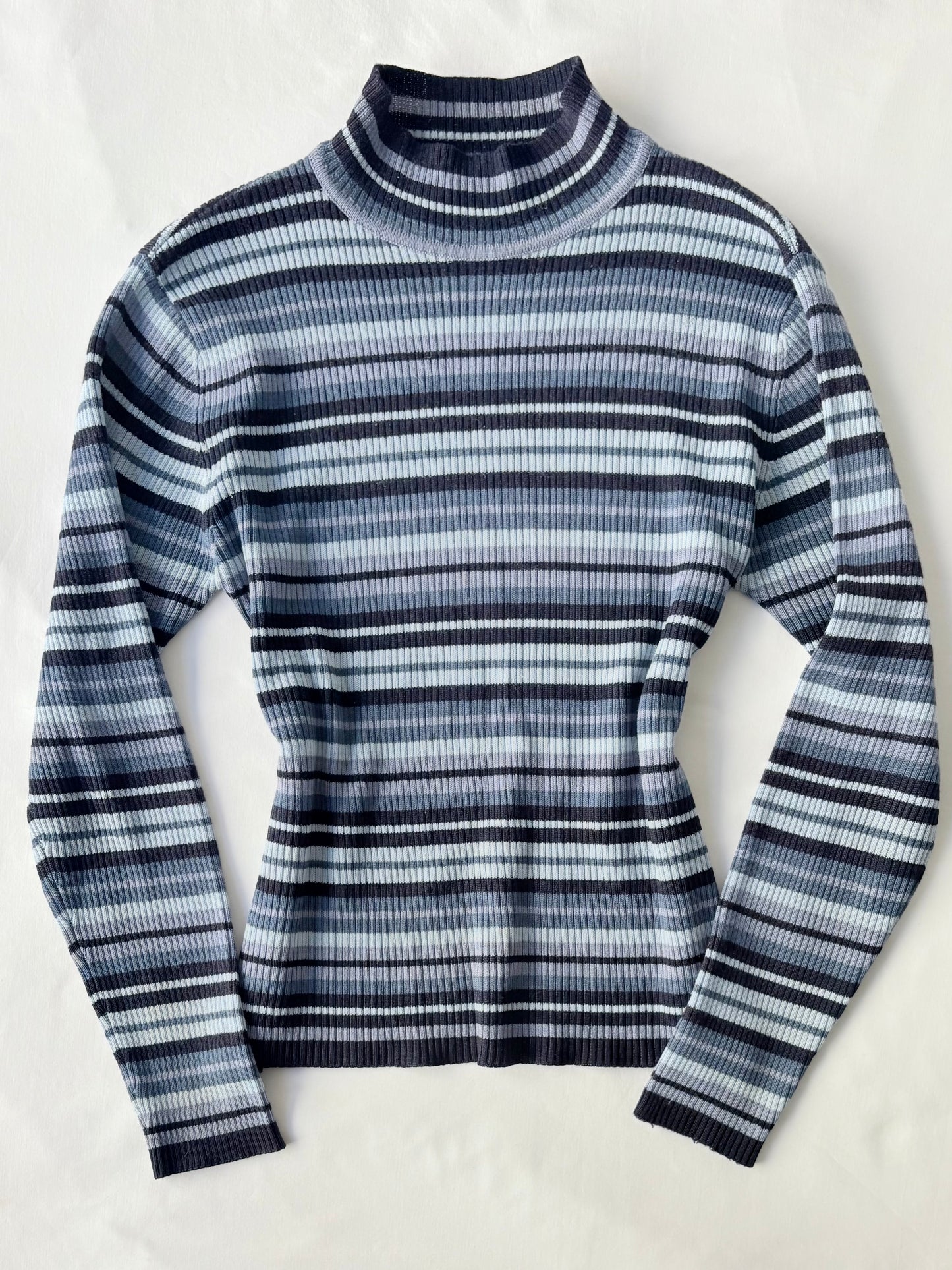 00’s Striped blue ribbed top | Size large