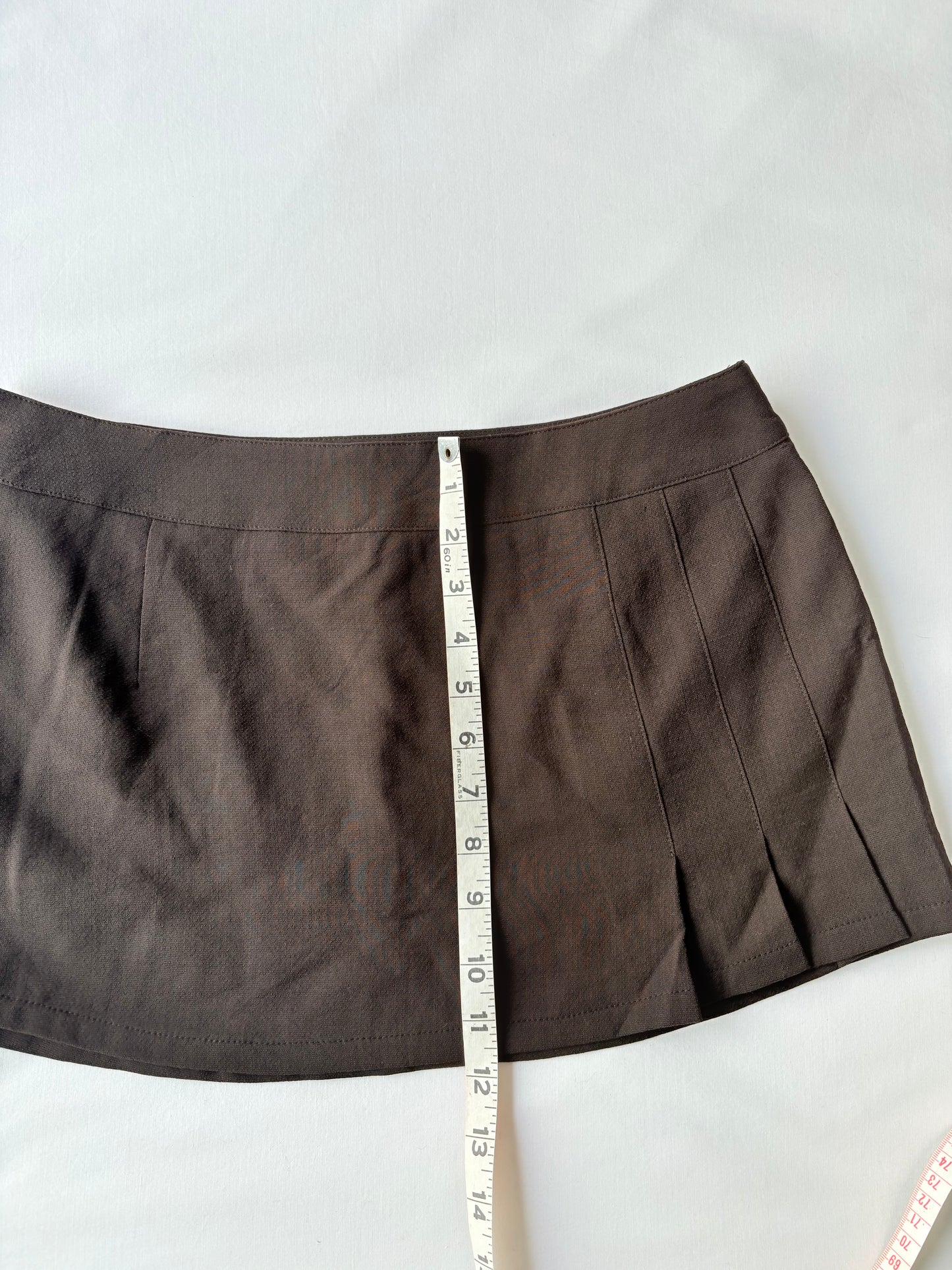 00’s Chocolate brown pleated skirt | Size 10