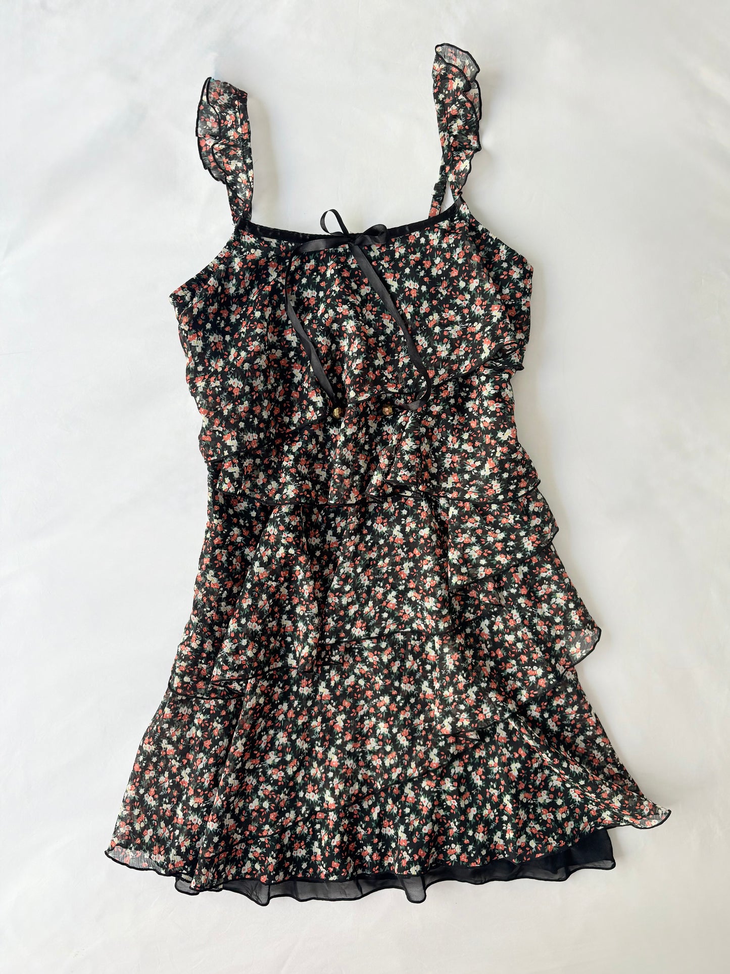 00’s Tiered floral mini dress | Size medium