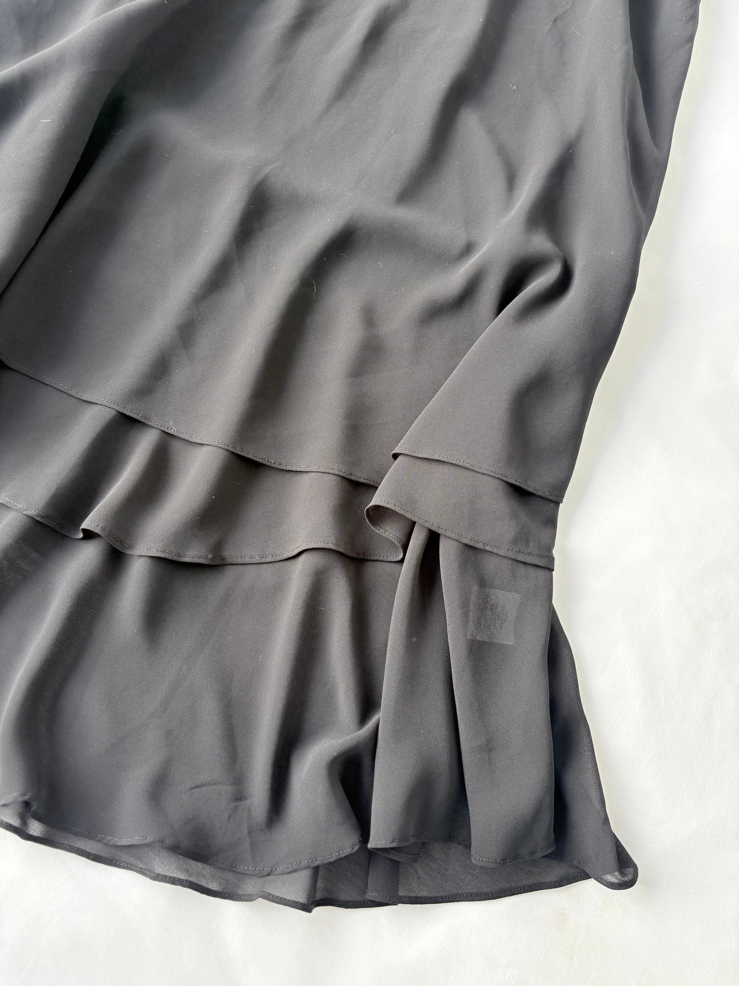 00’s Black ruffle maxi skirt | Size 8-10