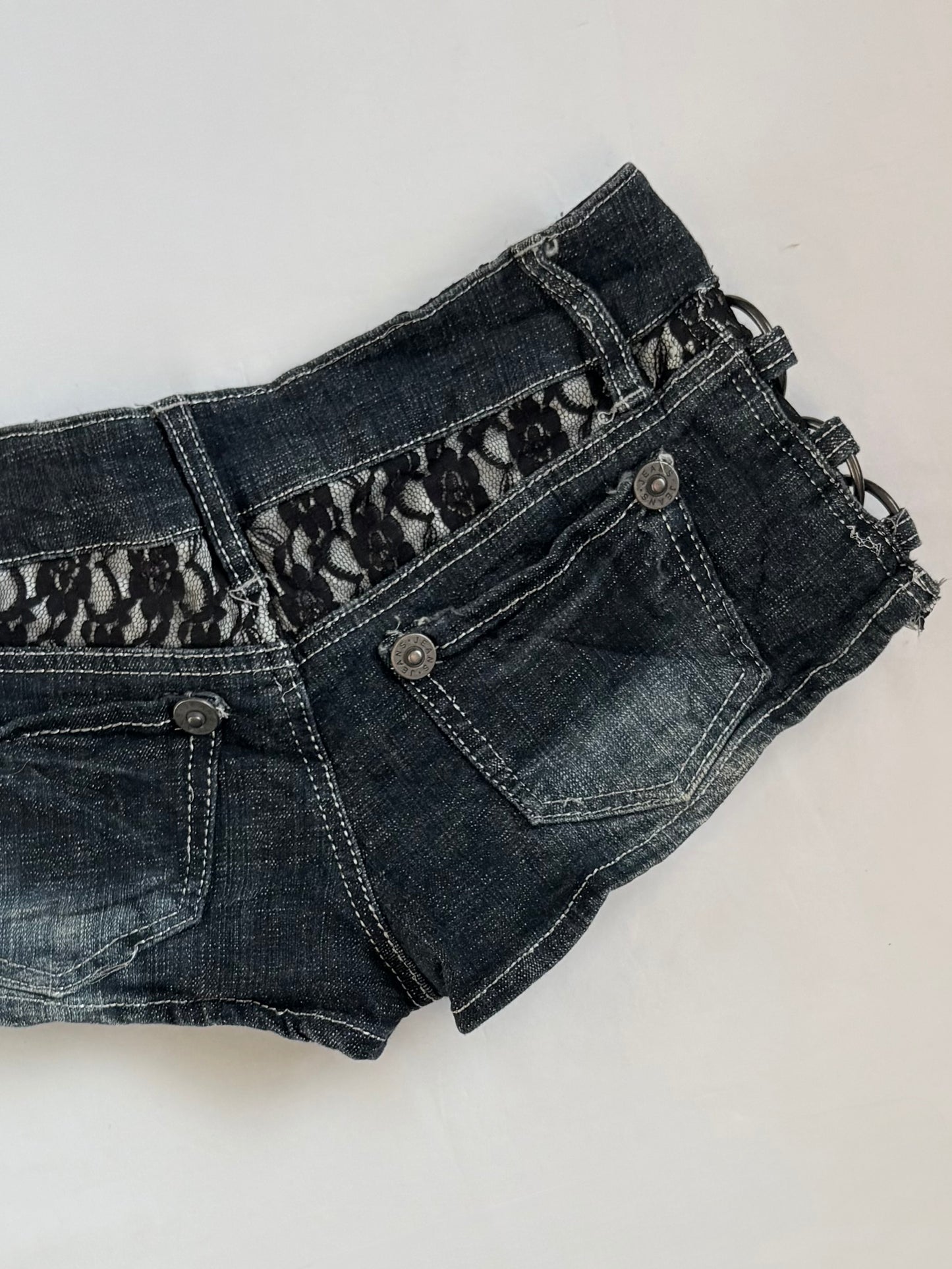 00’s Lace micro denim shorts | Size 8