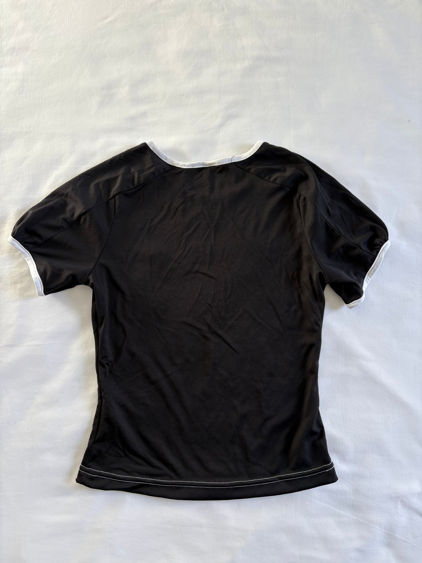00’s Adidas baby tee | Size 6-8