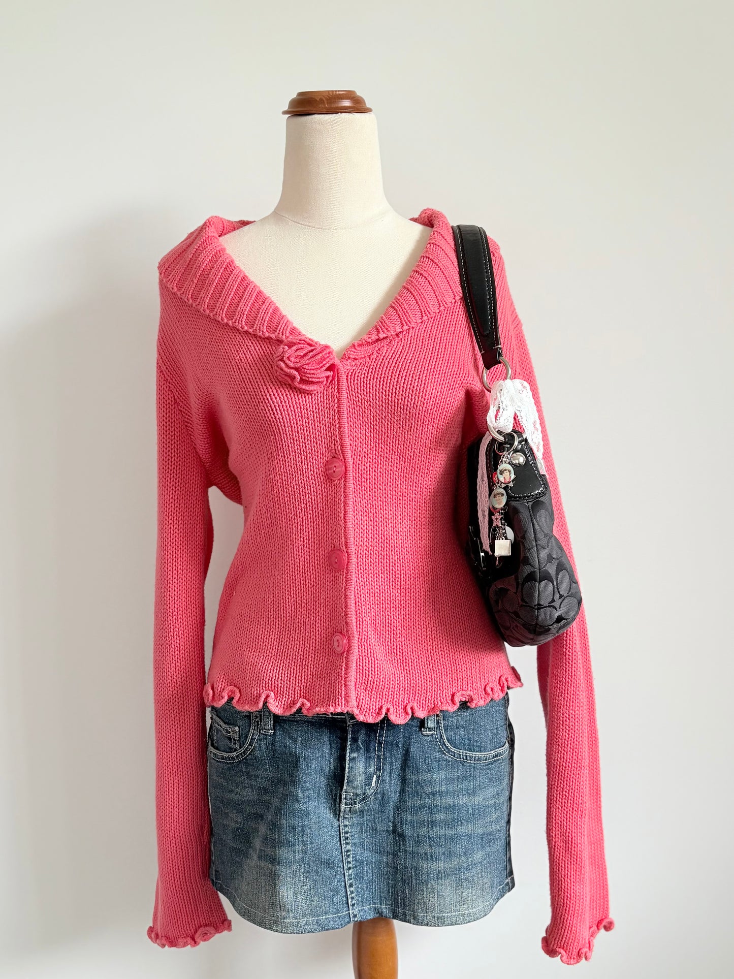 00’s Coral lettuce hem cardigan | Size large