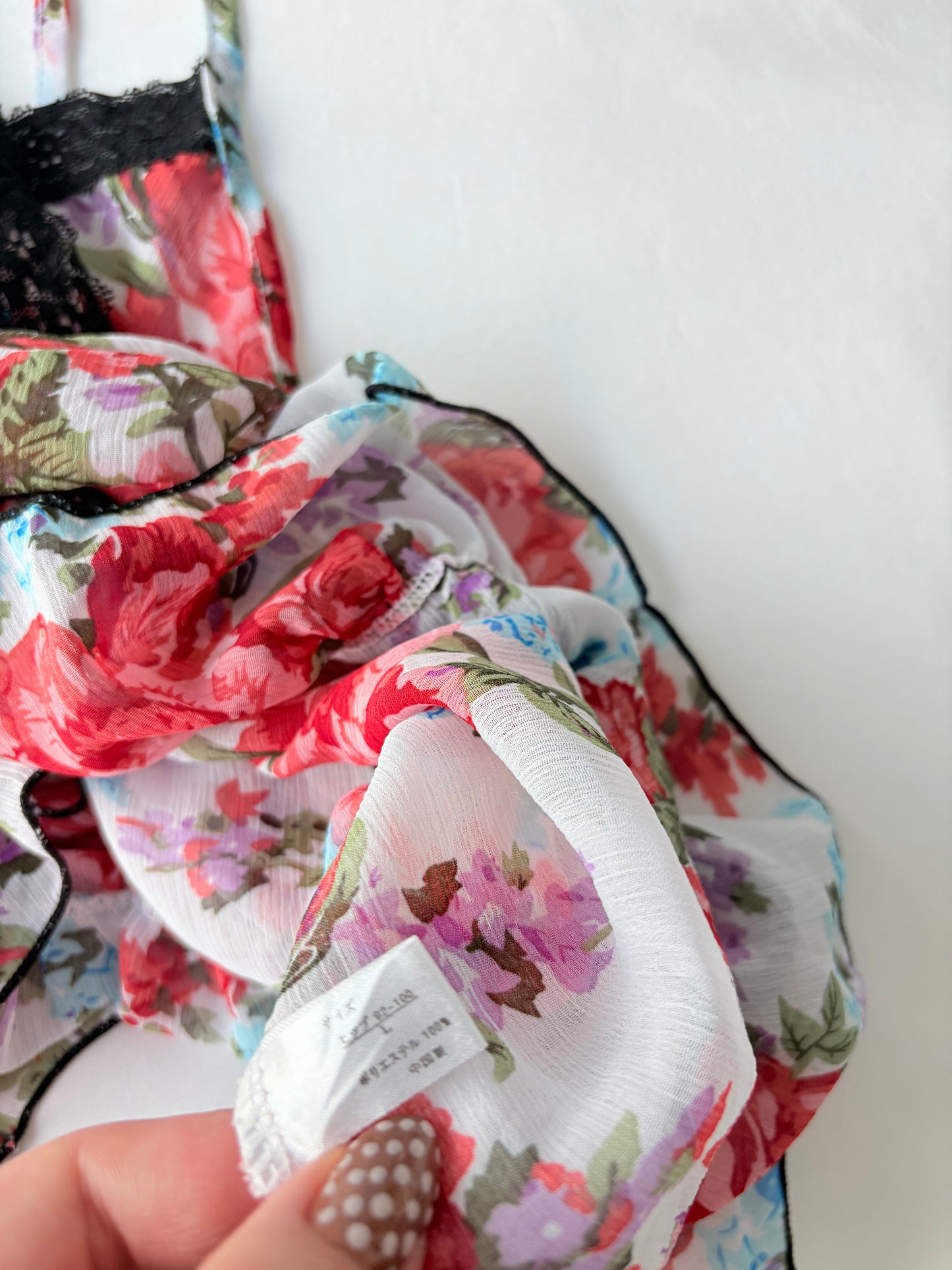 00’s Lace trim floral cami | Size 10-12