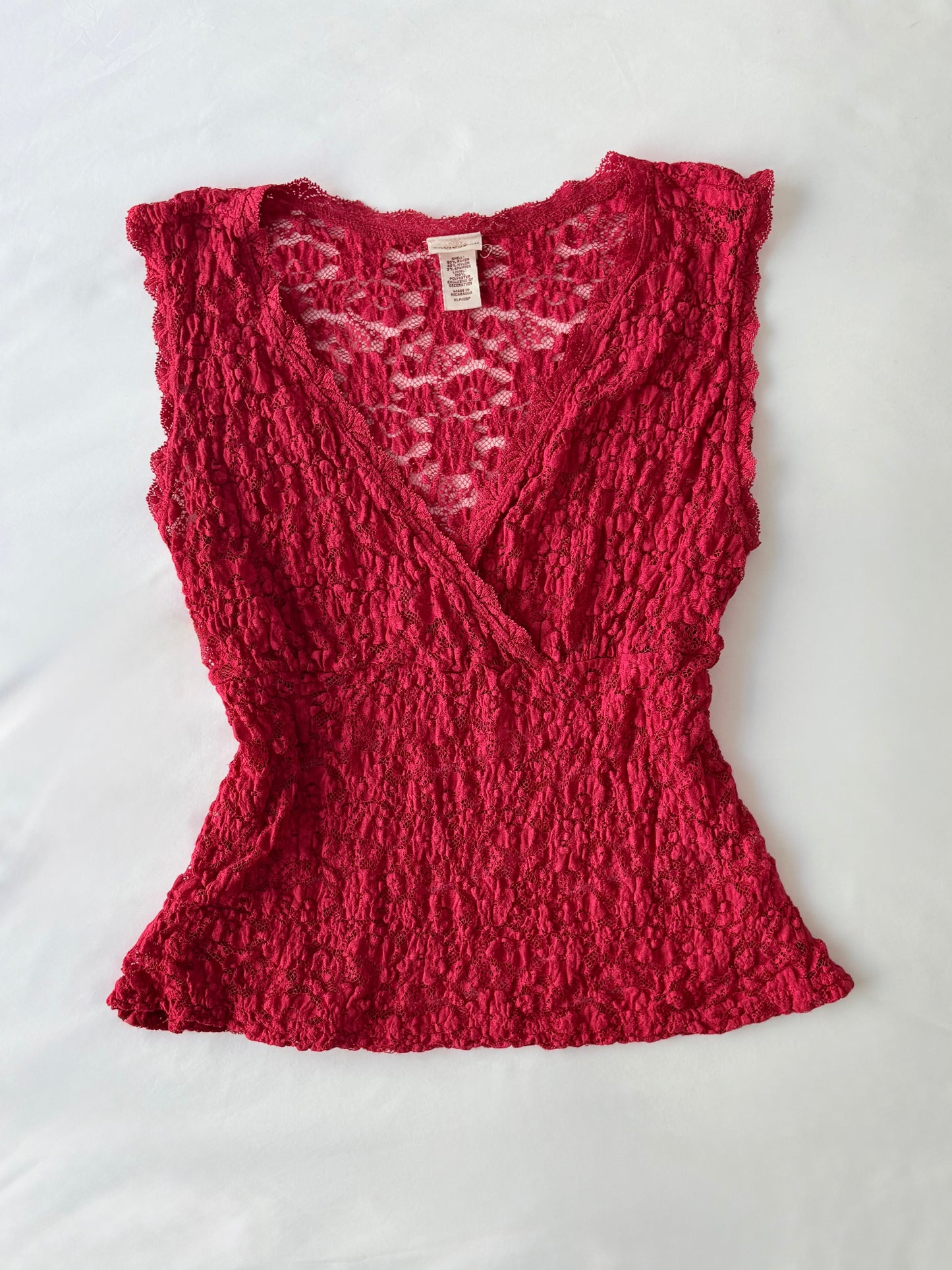 00’s Covington red lace top | Size 14-16