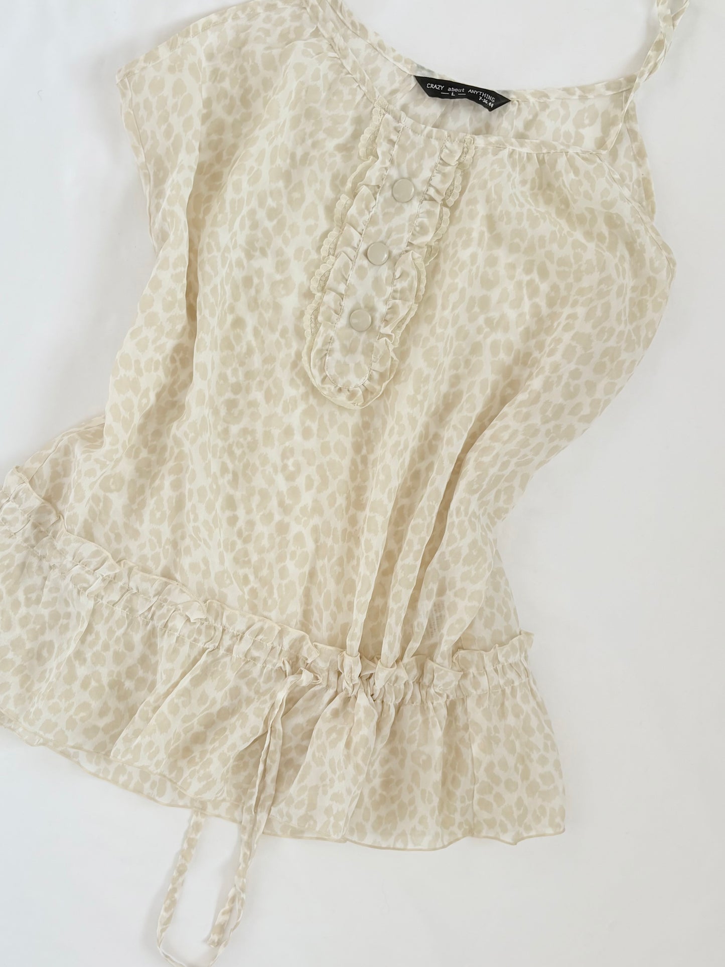00’s Leopard Japanese cream top | Size large