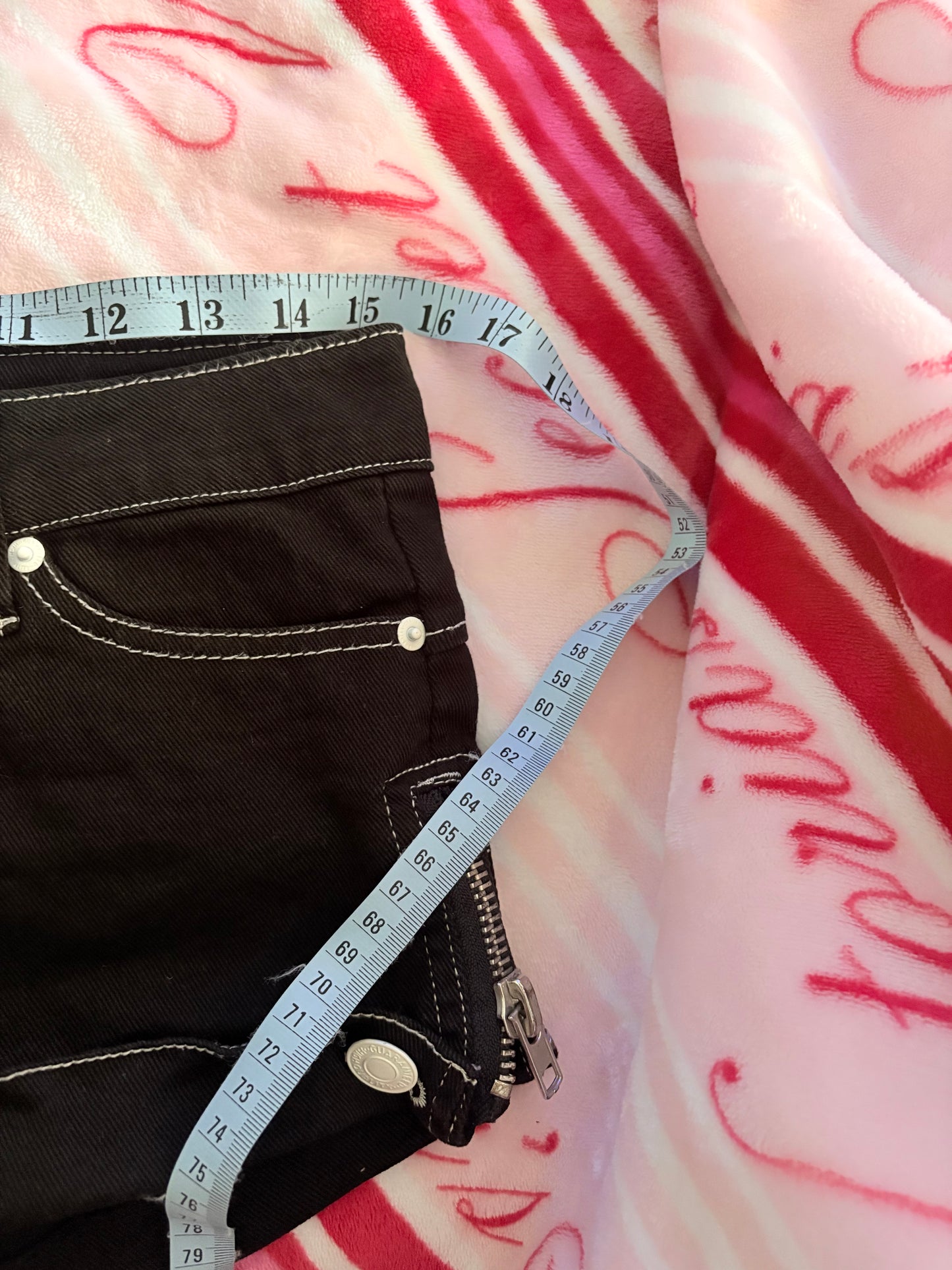 00’s Spica low rise black shorts | Size 10