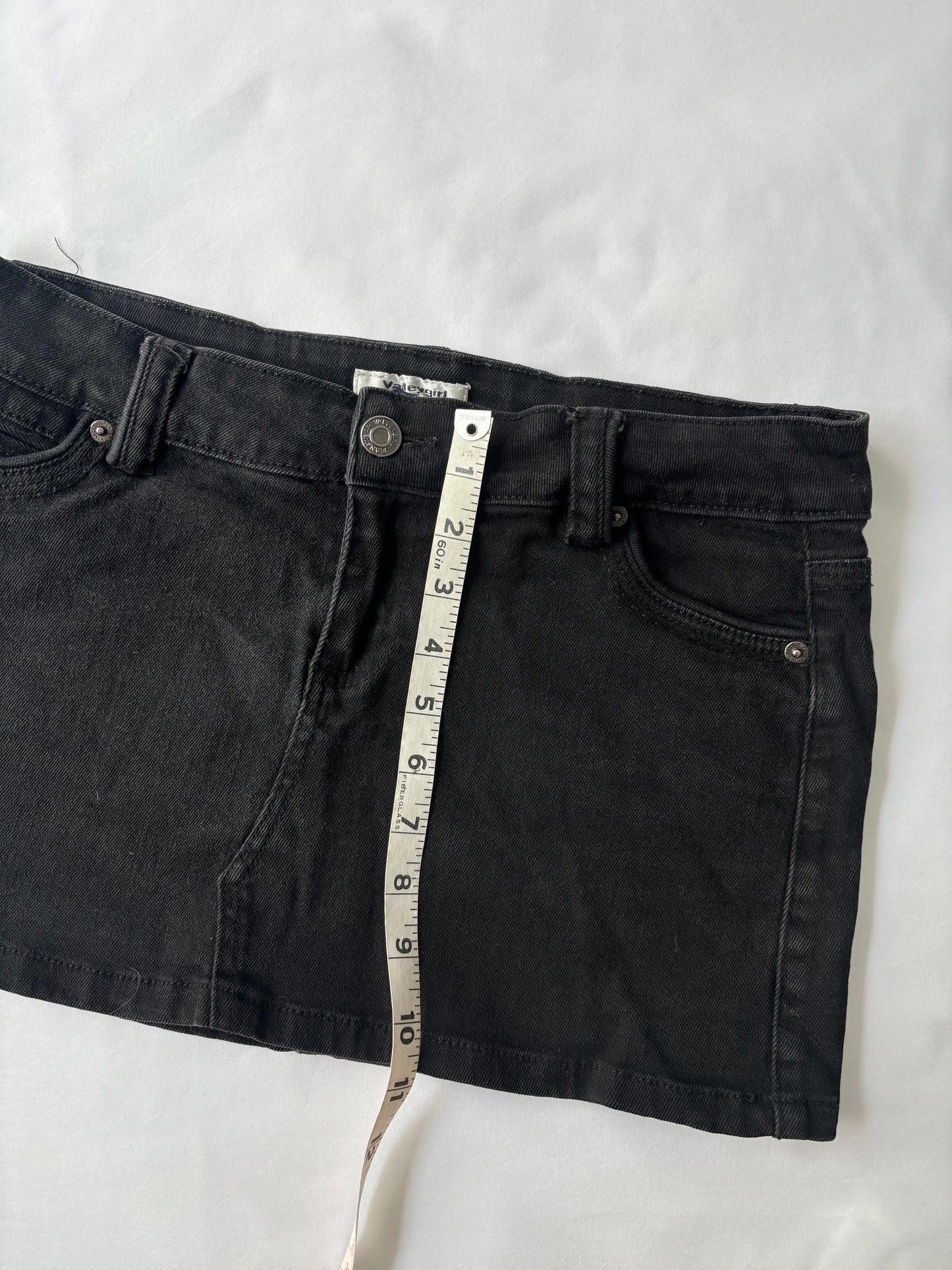 00’s Black bedazzled denim skirt | Size 10