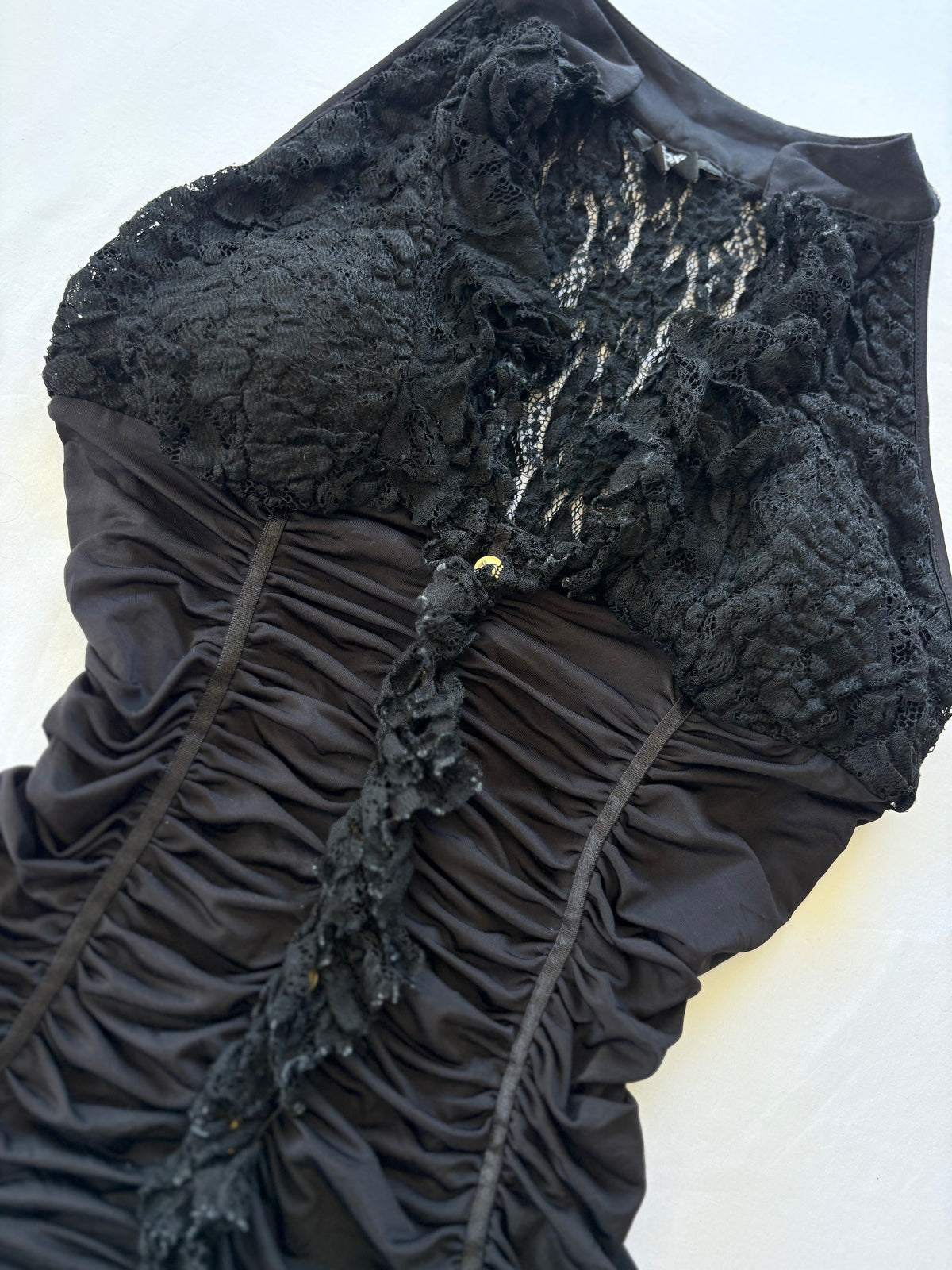 00’s Xoxo ruched black top | Size large