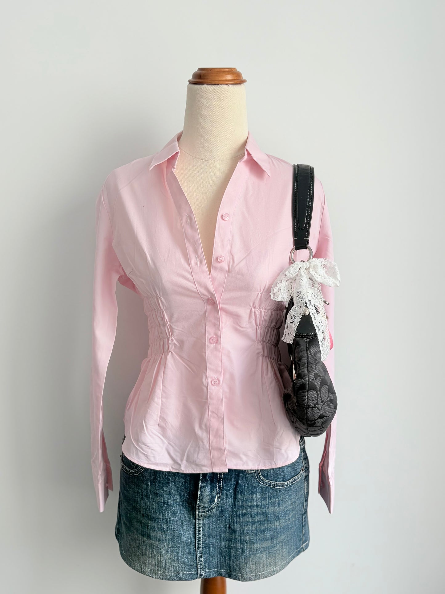 00’s Pink long sleeve cinched shirt | Size 8