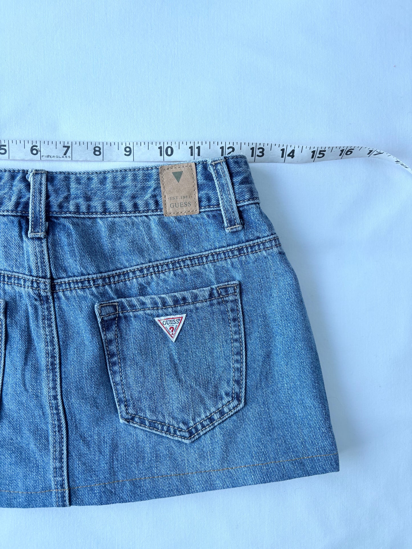 Guess denim mini skirt | Size 6