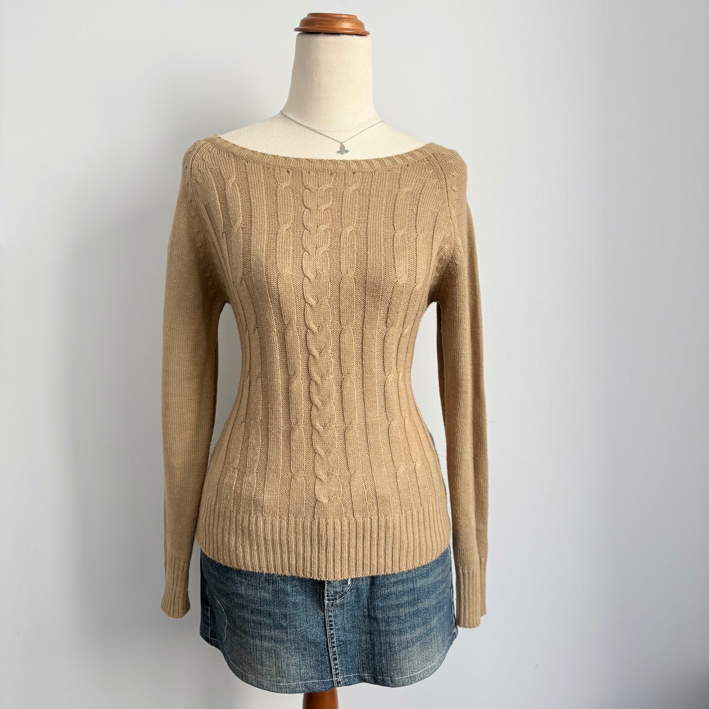 00’s Anna Malia caramel boat neck knit | Size 8