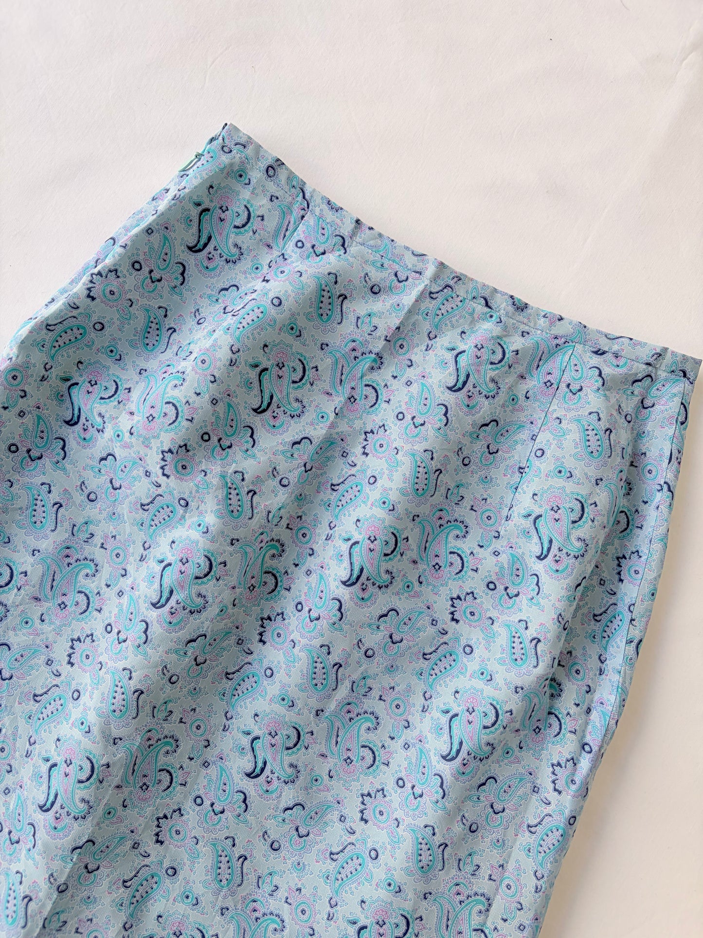 00’s Paisley blue midi skirt | Size 6