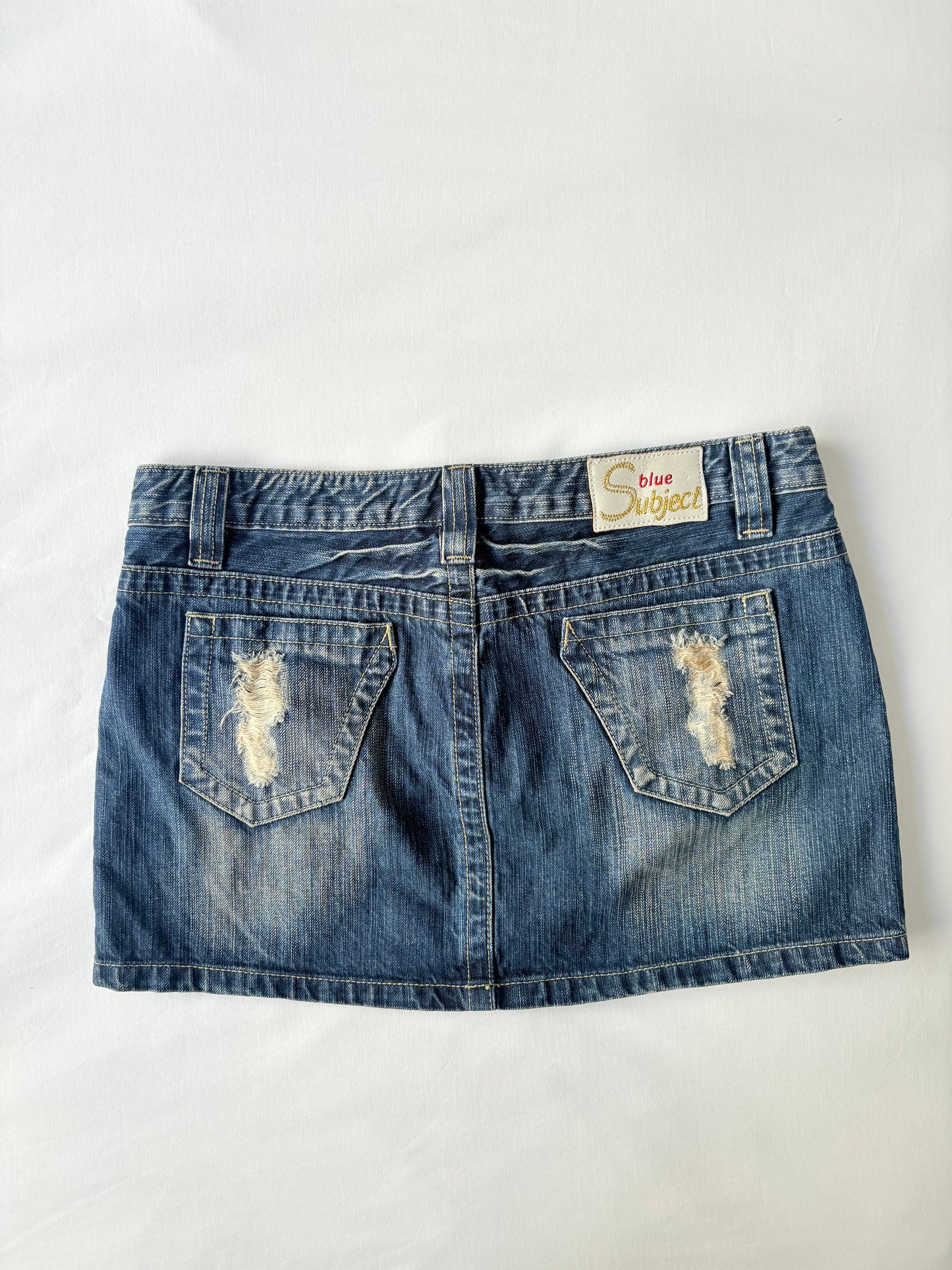 00’s Distressed denim mini skirt | Size 12
