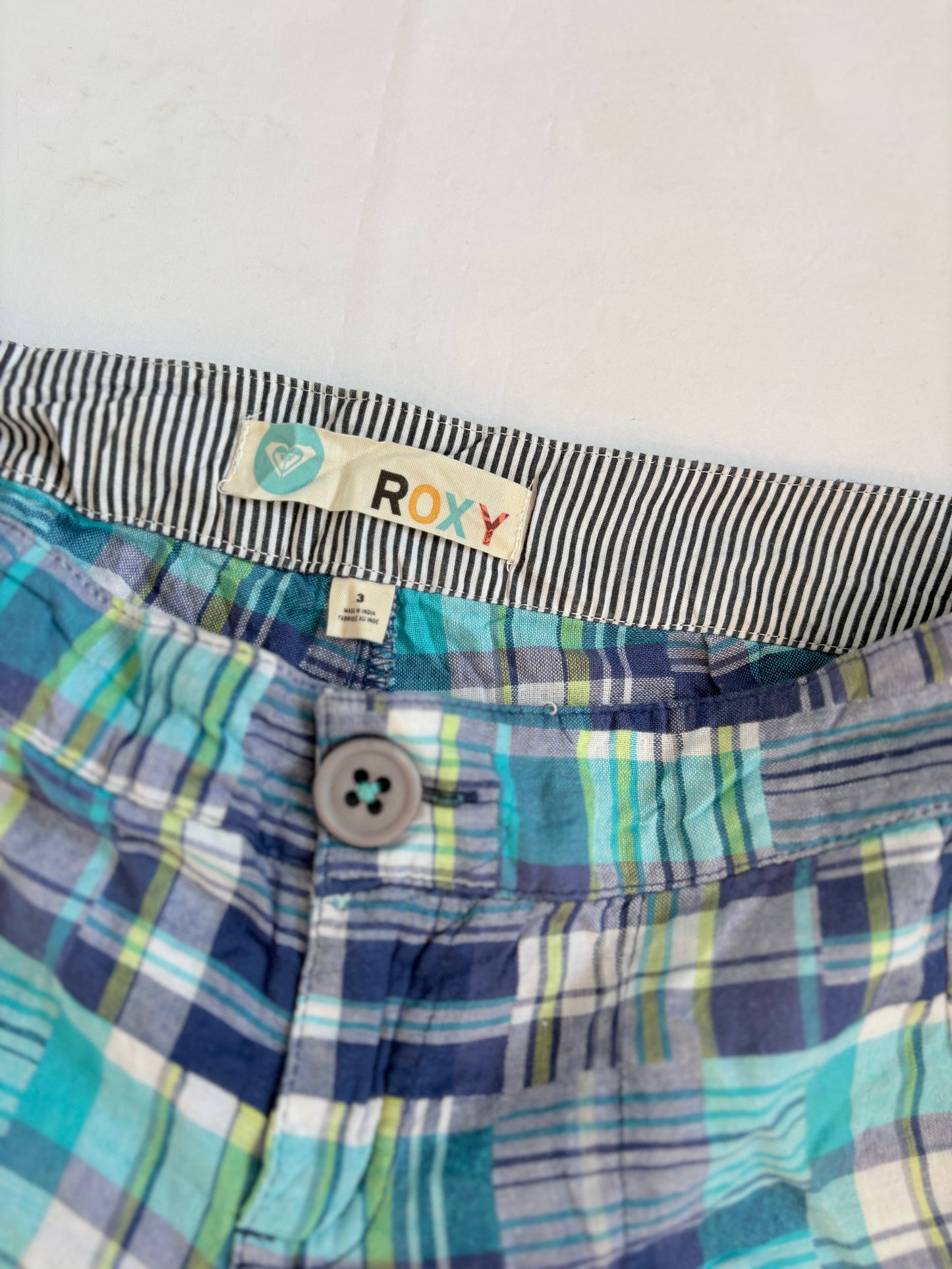 00’s Roxy plaid low rise shorts | Size 10