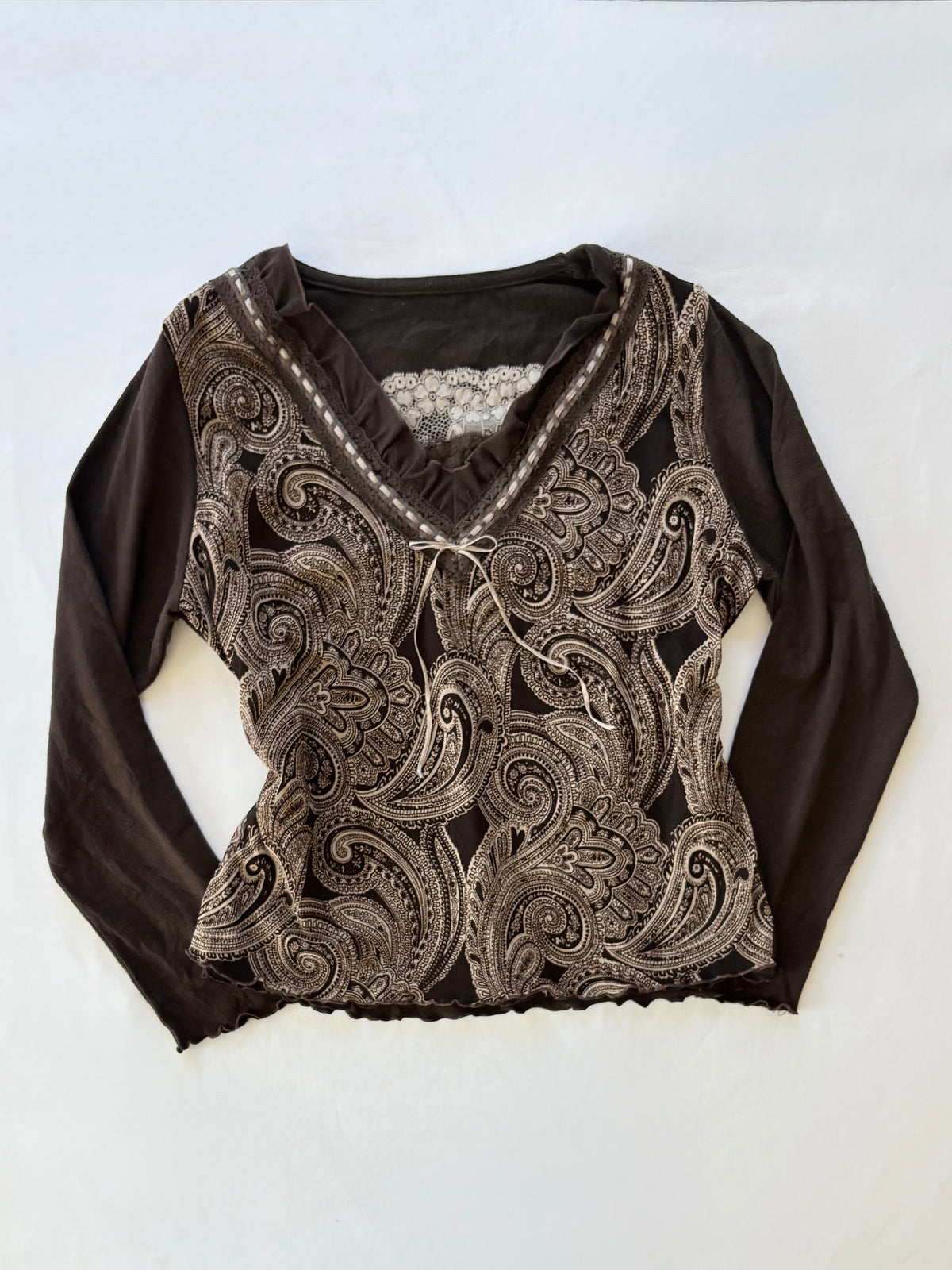 00’s Viänte paisley brown top | Size medium