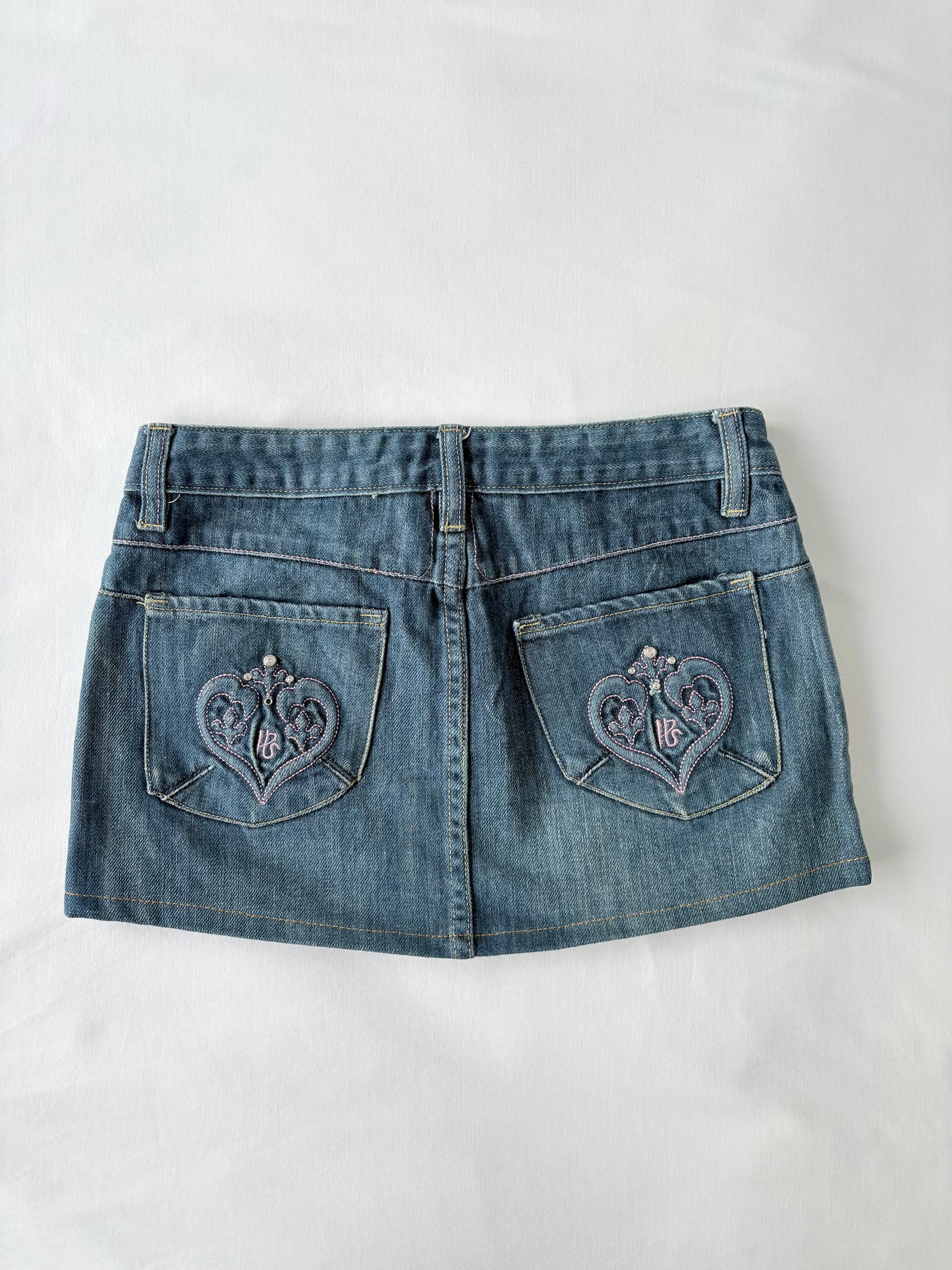 00’s Pink embroidered mini skirt | Size 8