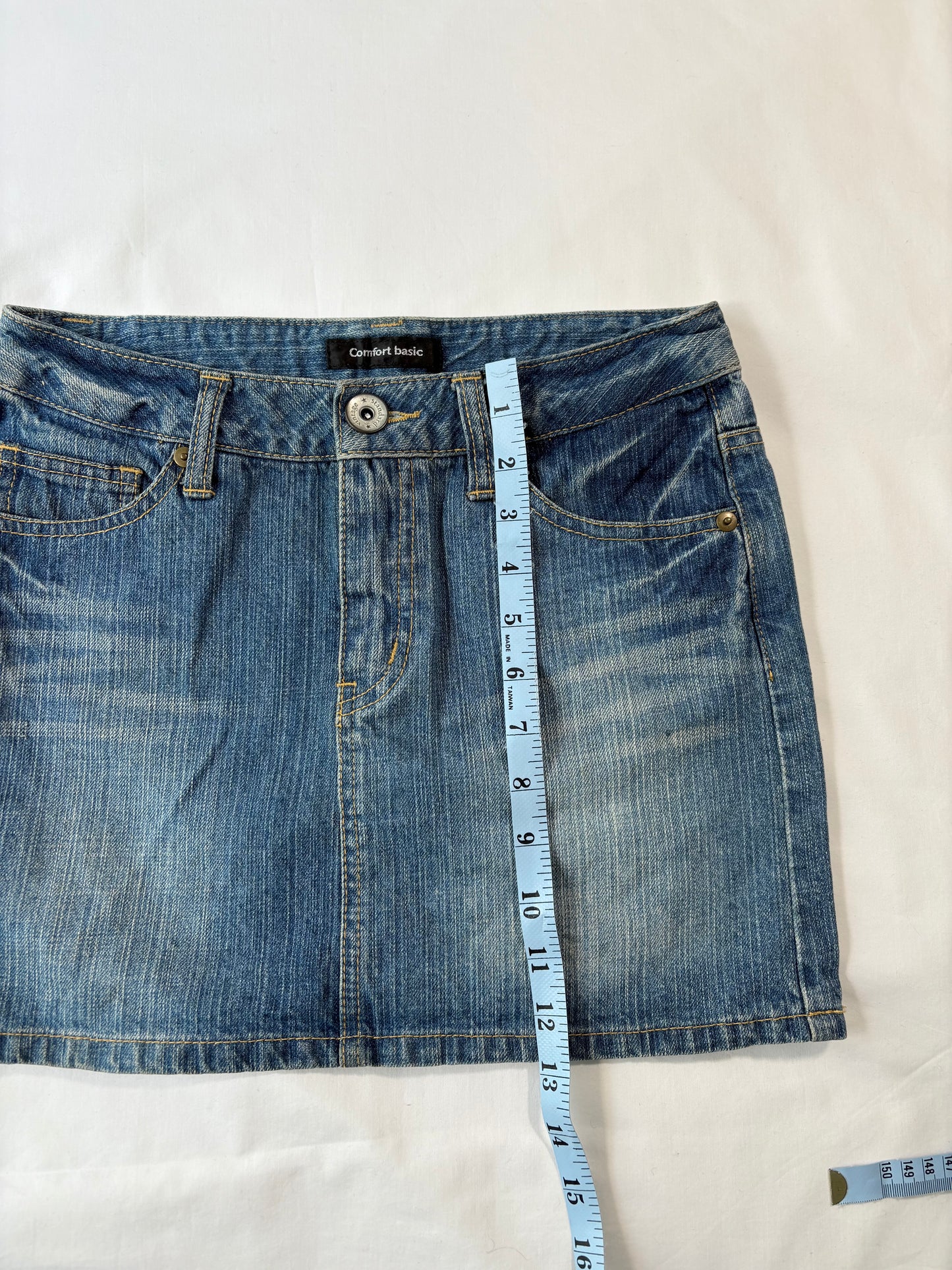 00’s Denim mini skirt | Size 6