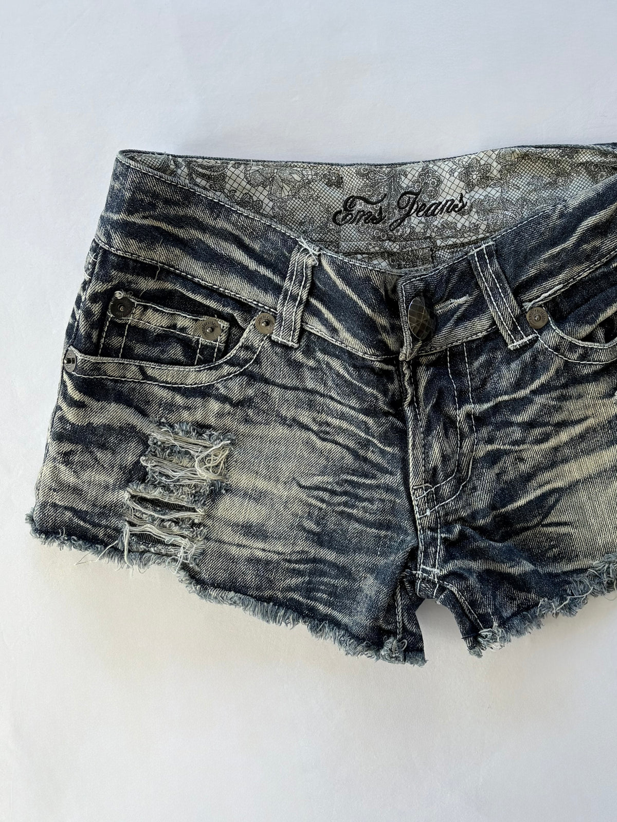 00’s EMS low rise denim shorts | Size 8