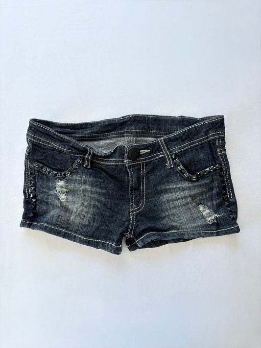 00’s Studded Japanese low rise shorts | Size 10