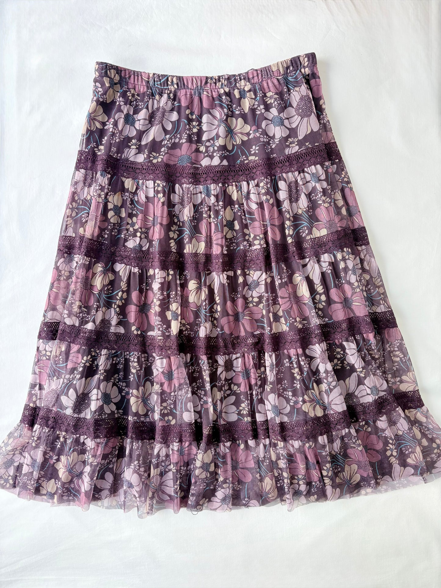 00’s Floral tiered midi skirt | Size 12