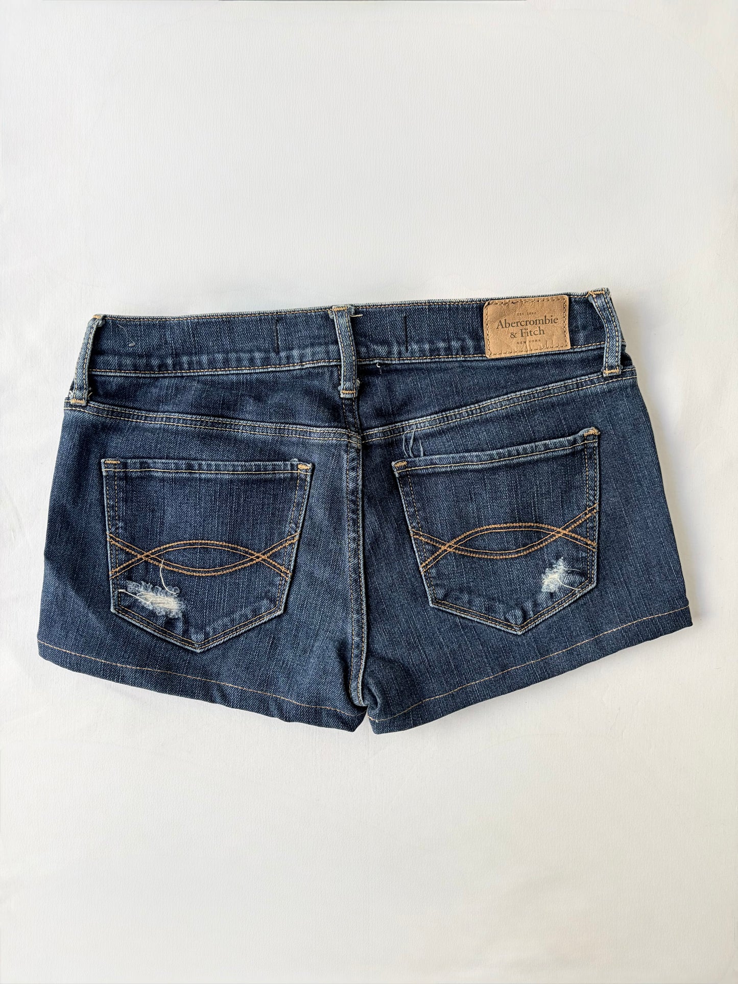 00’s Abercrombie and Fitch denim shorts | Size 8