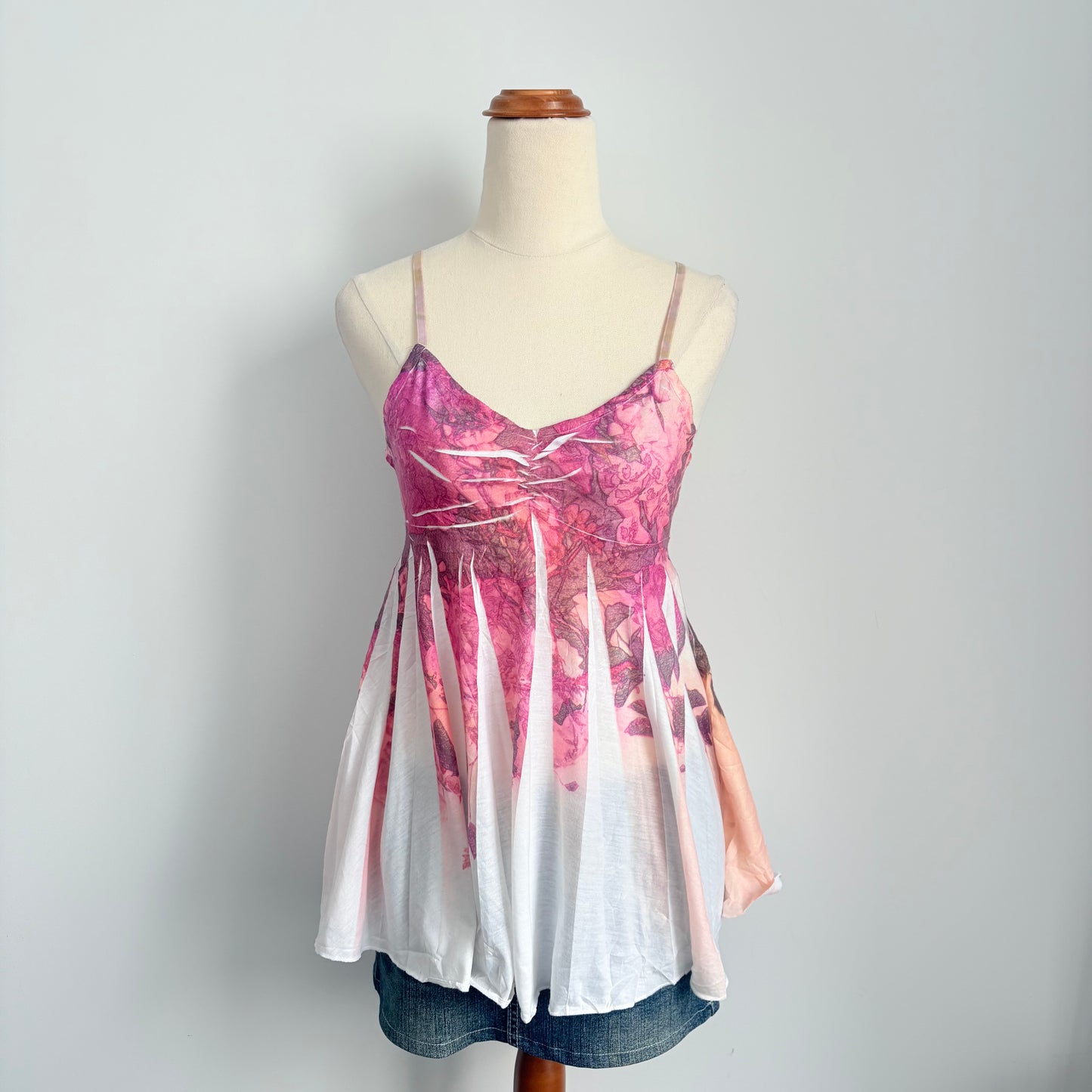 00’s Mudd pleated cami | Size medium
