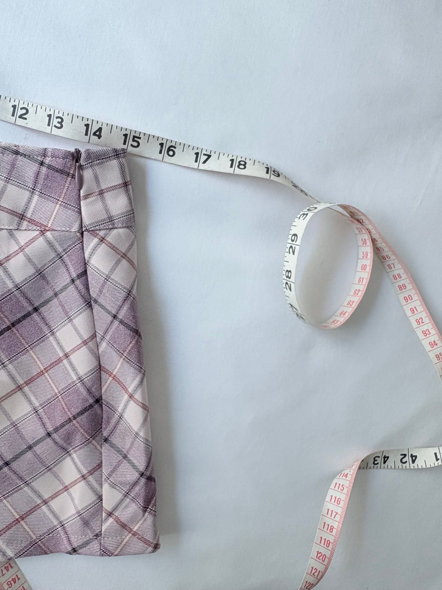 00’s Pink plaid mini skirt | Size 8