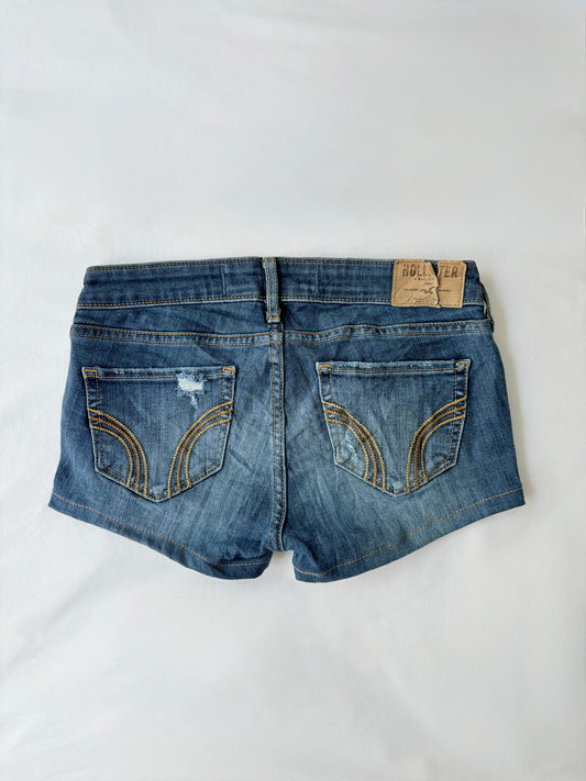 00’s Hollister embroidered shorts | Size 8