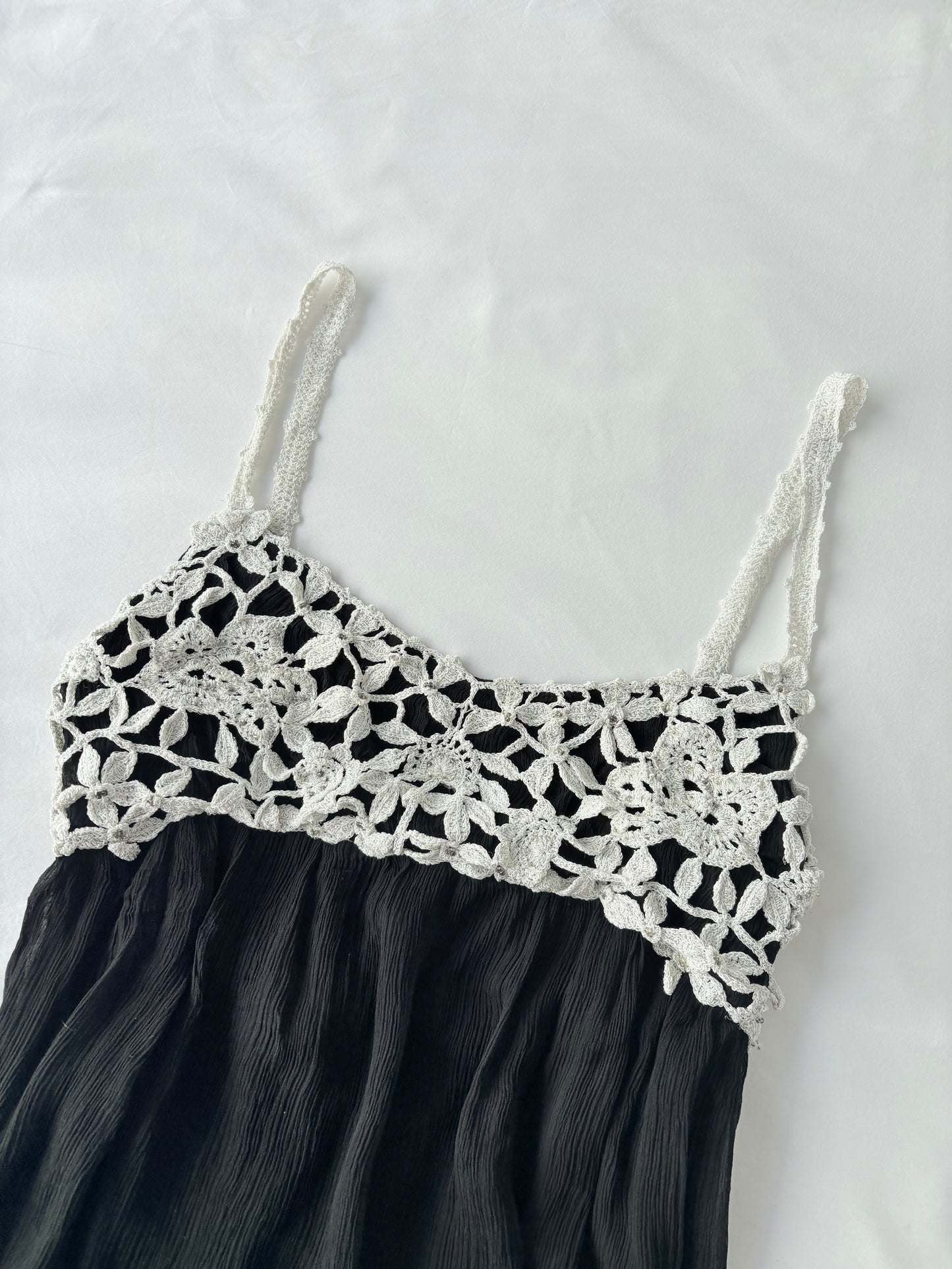 00’s Silk crochet Japanese cami | Size 10